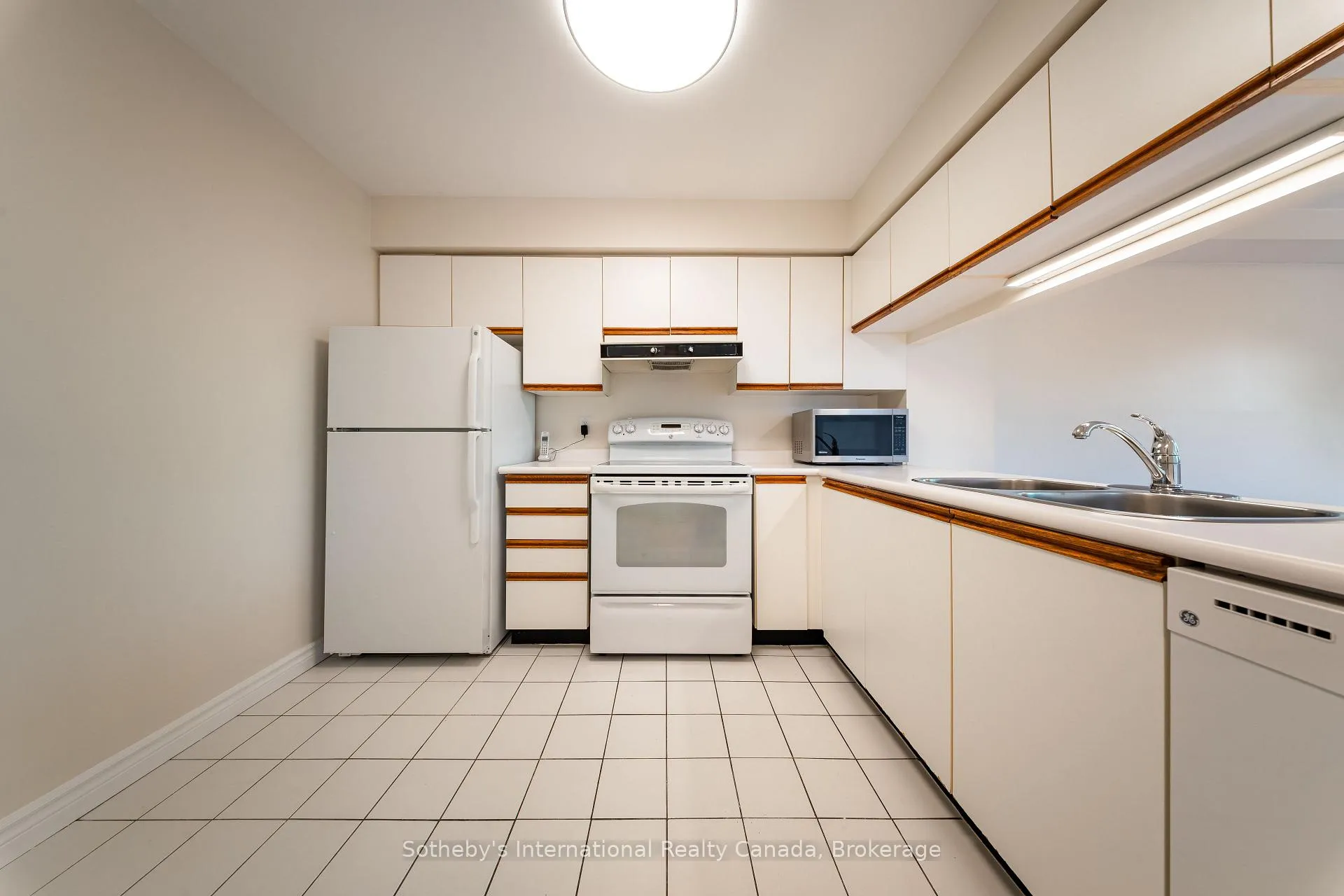 Photo 13 of Unit 508, 356 McRae Drive, Toronto, Leaside — HOMEH
