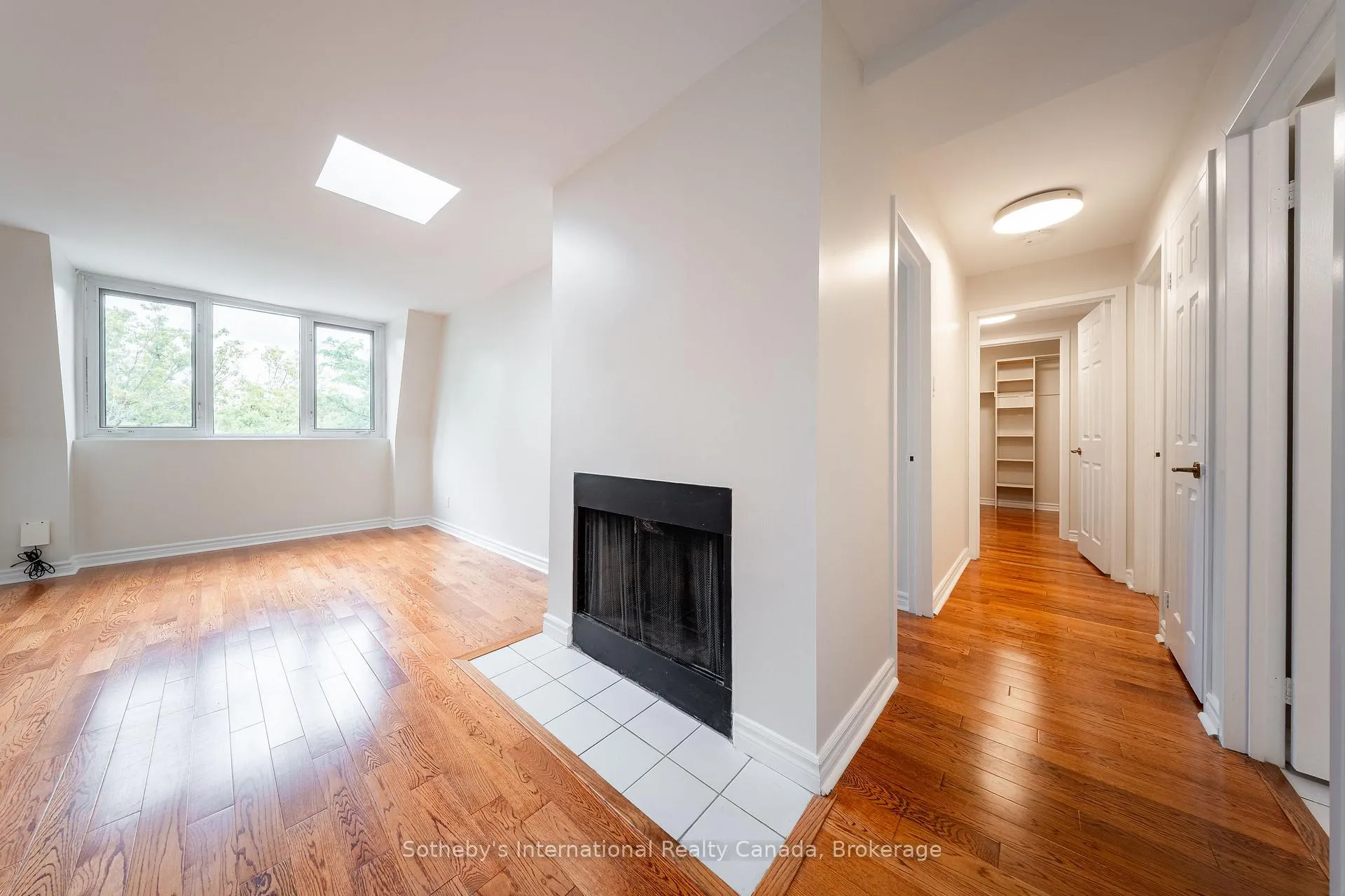 Photo 15 of Unit 508, 356 McRae Drive, Toronto, Leaside — HOMEH