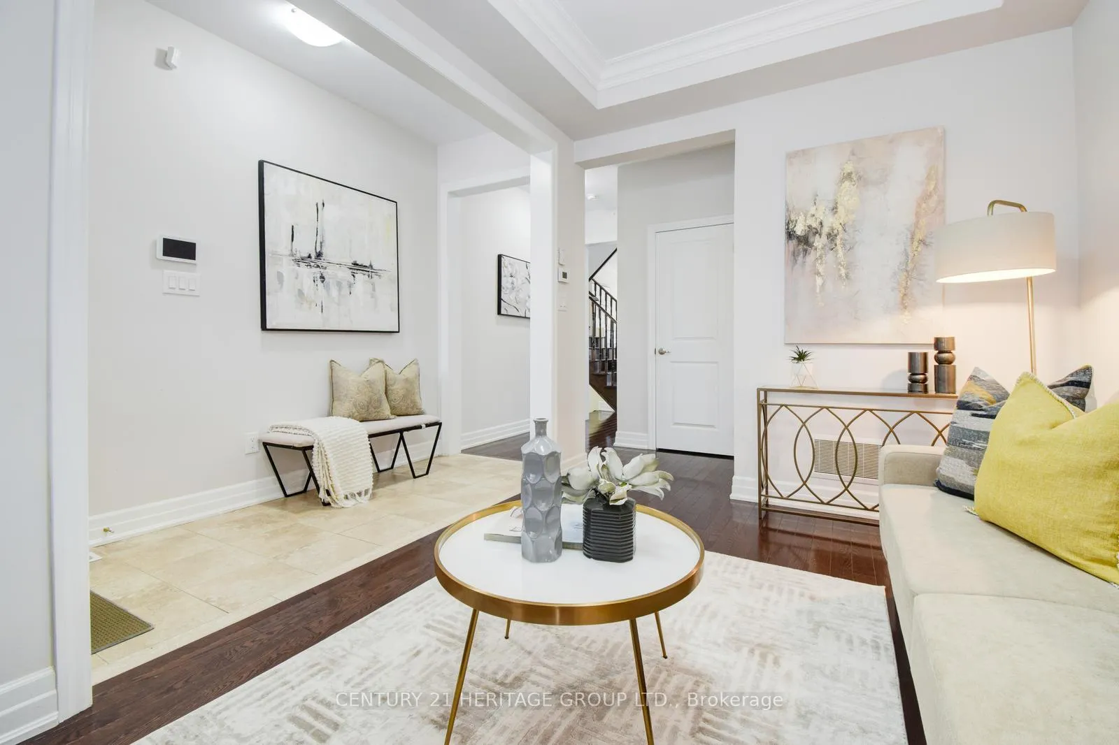 Photo 4 of 55 Alex Campbell Crescent, King, King City — HOMEH