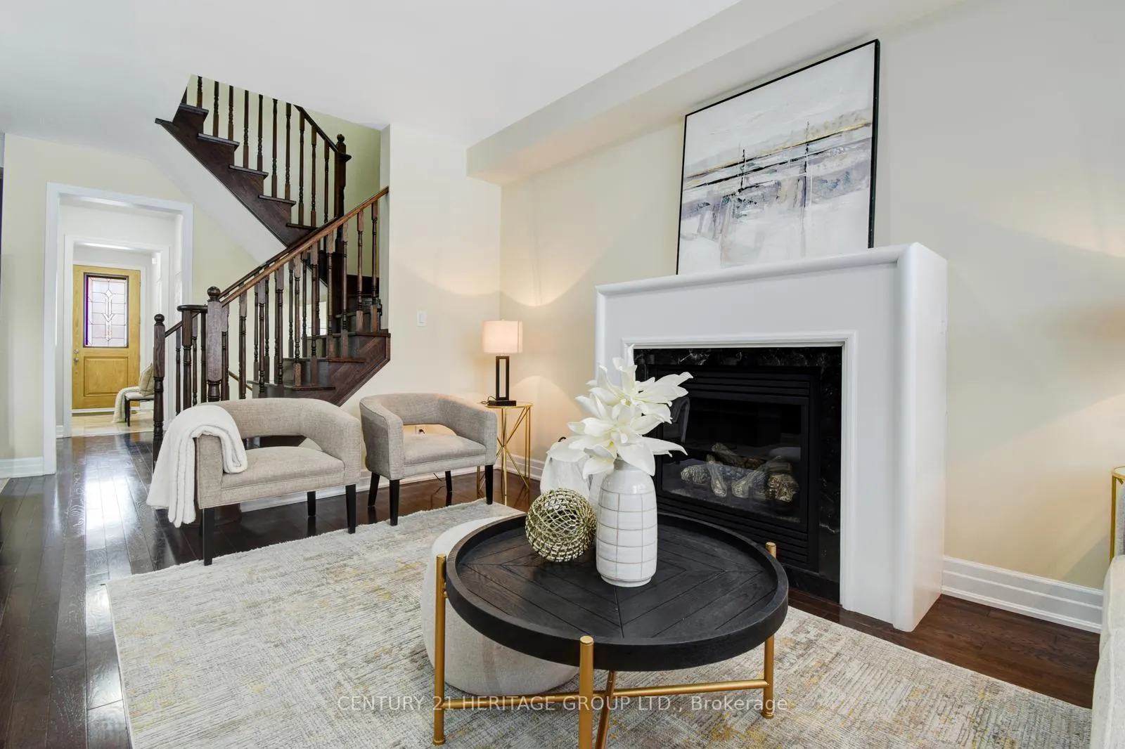 Photo 11 of 55 Alex Campbell Crescent, King, King City — HOMEH