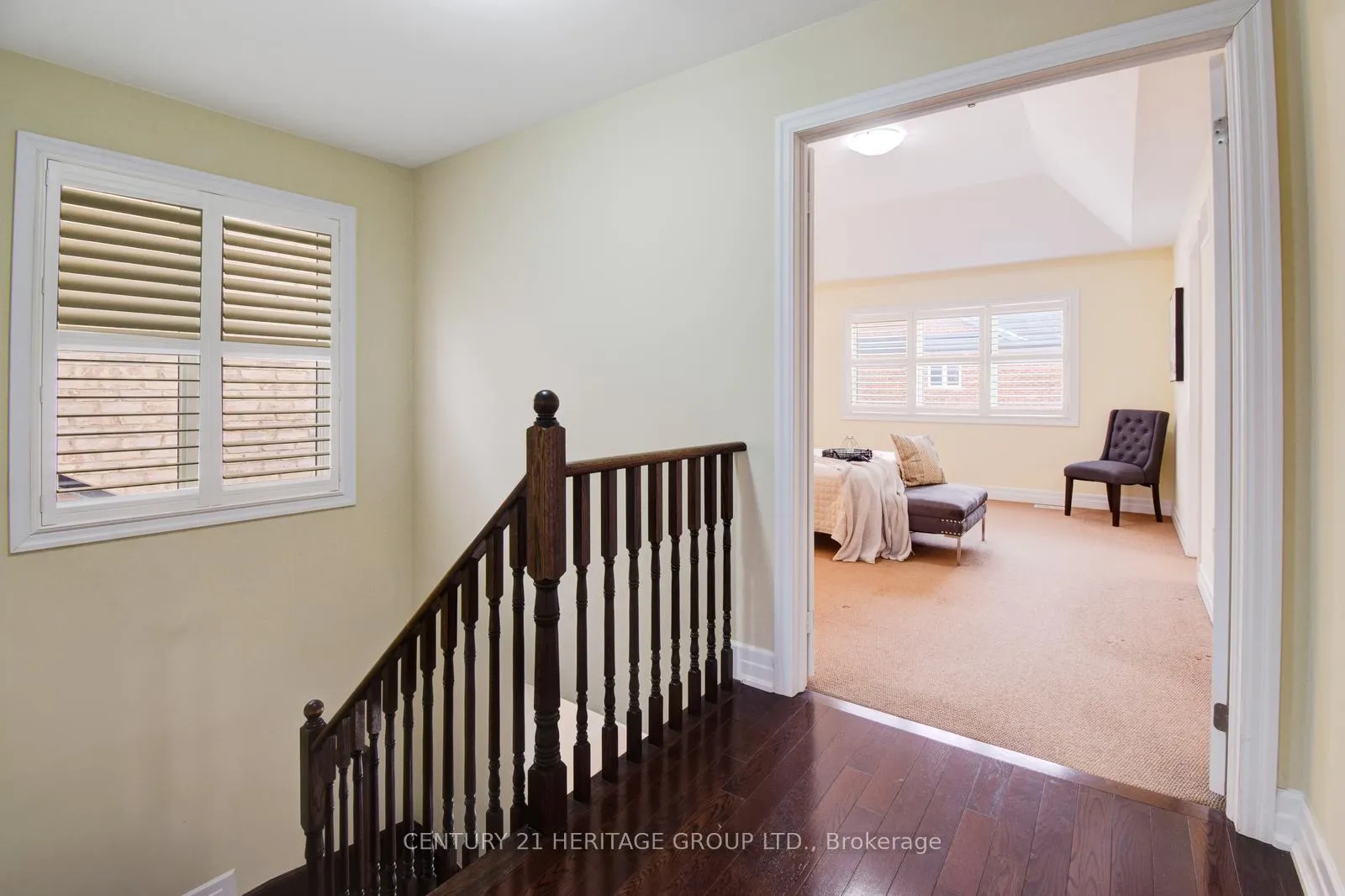Photo 12 of 55 Alex Campbell Crescent, King, King City — HOMEH