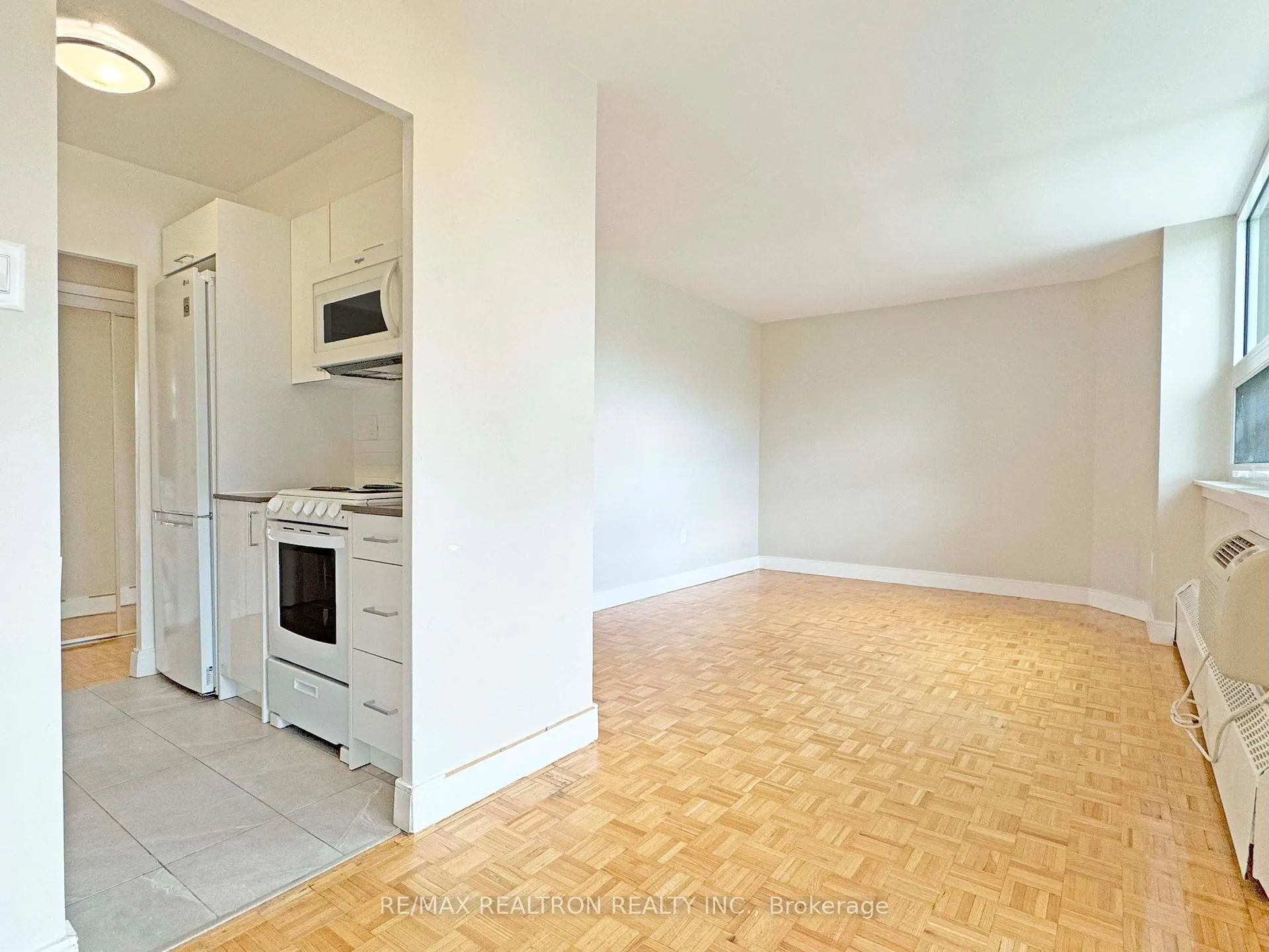 Photo 1 of Unit 306, 485 Huron Street, Toronto, The Annex — HOMEH