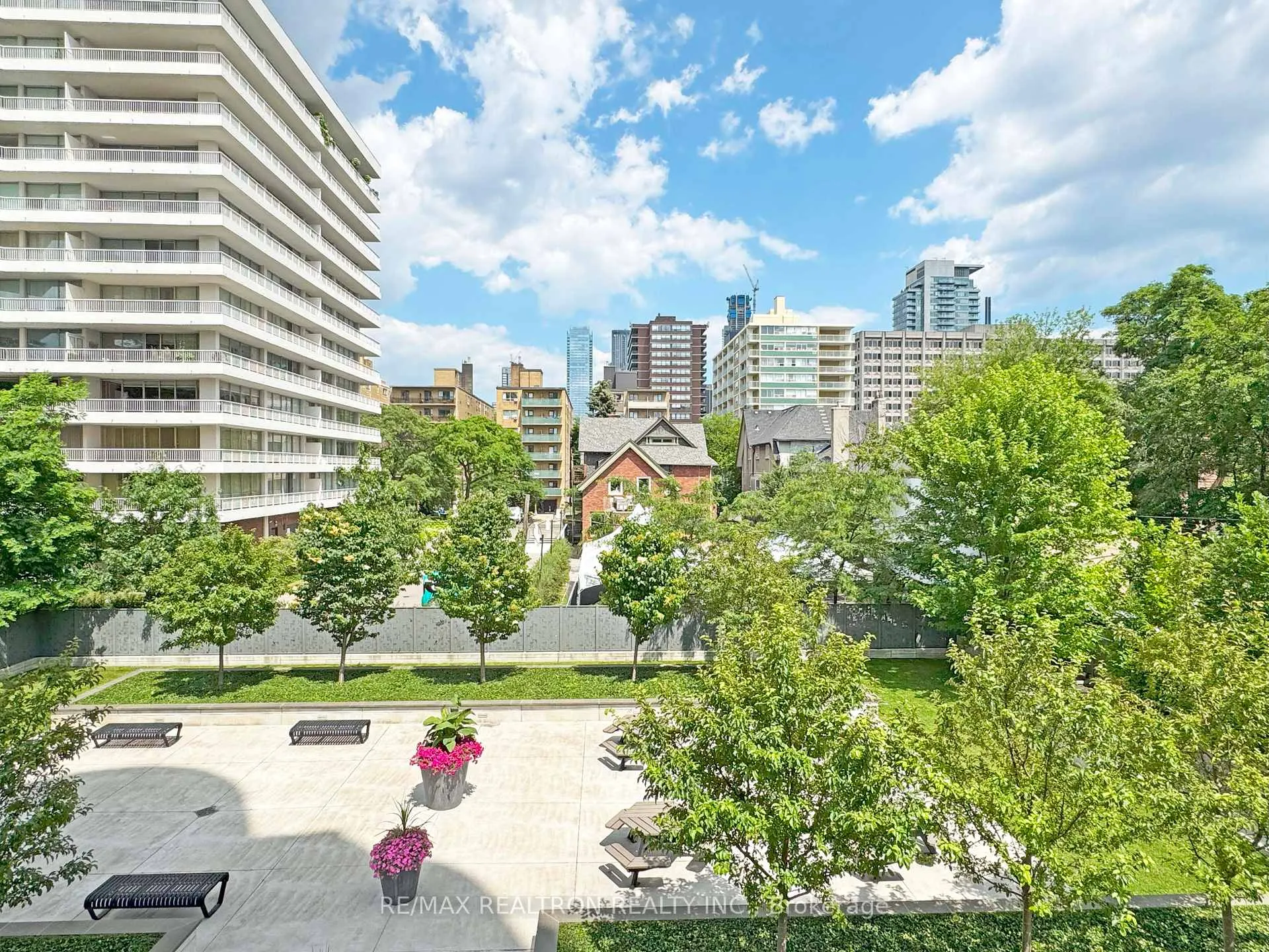 Photo 21 of Unit 306, 485 Huron Street, Toronto, The Annex — HOMEH