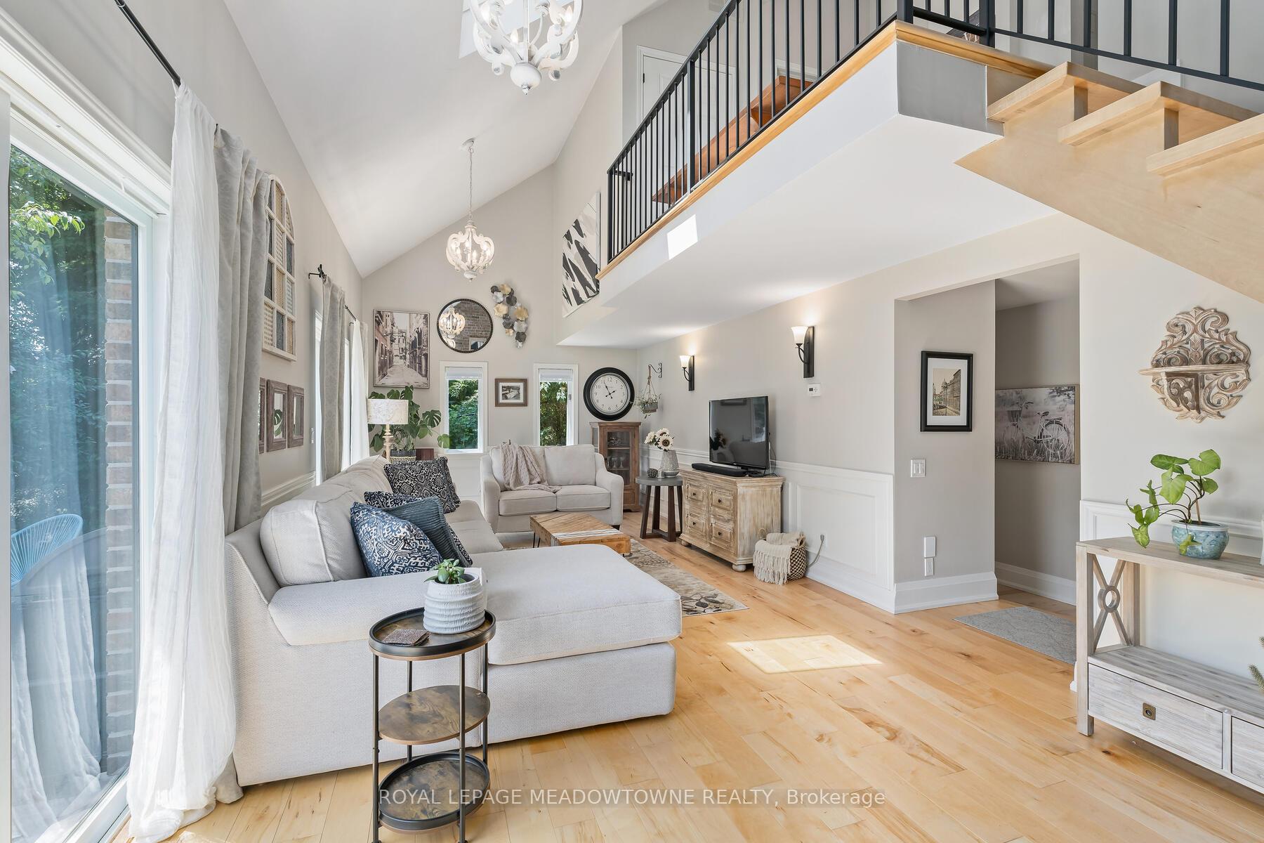 Photo 13 of 1 Erinlea Crescent, Erin — HOMEH