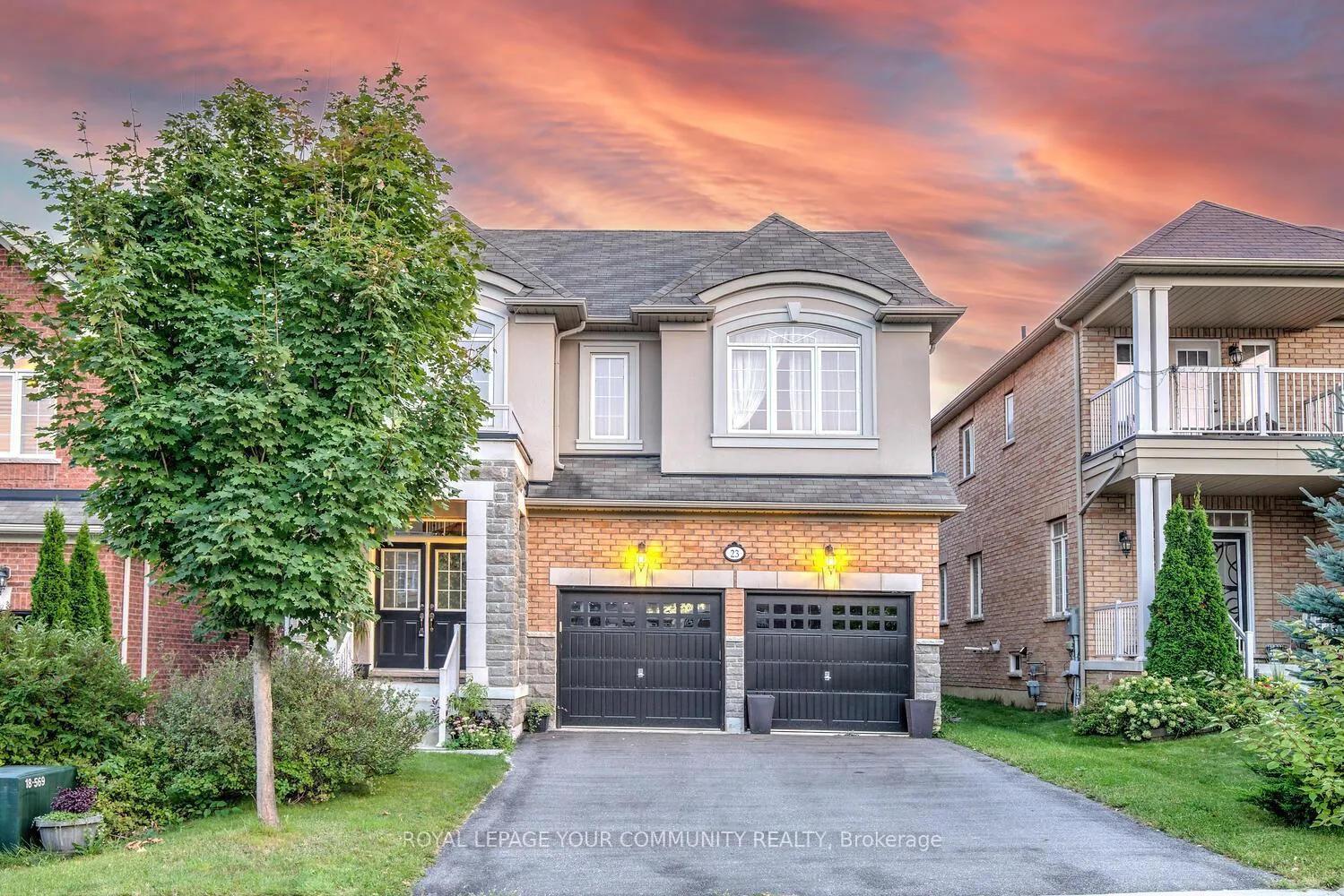Photo 2 of 23 Barletta Drive, Vaughan, Patterson — HOMEH
