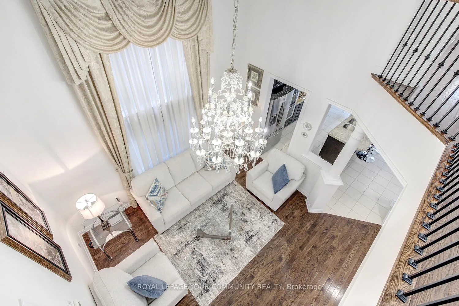 Photo 9 of 23 Barletta Drive, Vaughan, Patterson — HOMEH