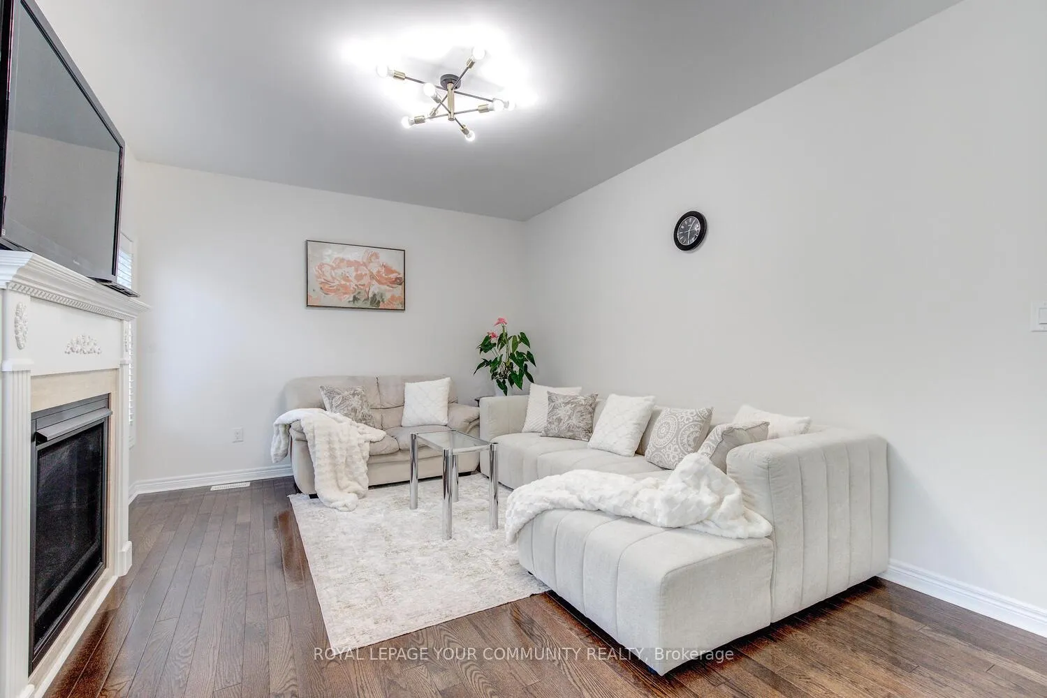 Photo 20 of 23 Barletta Drive, Vaughan, Patterson — HOMEH