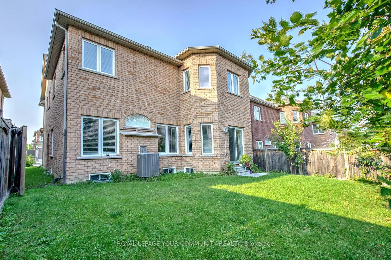 Photo 38 of 23 Barletta Drive, Vaughan, Patterson — HOMEH
