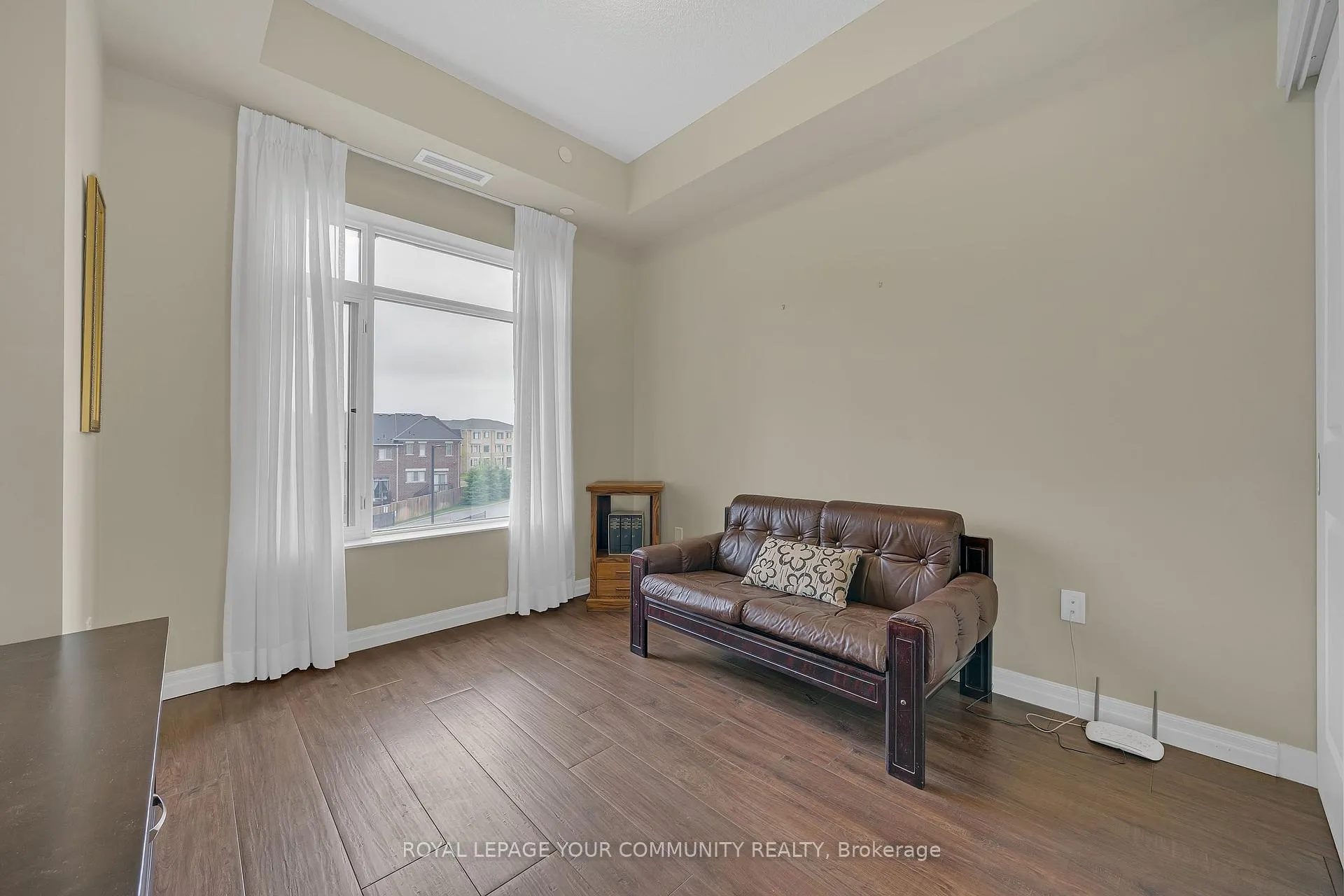 Photo 12 of Unit 301, 400 William Graham Drive, Aurora, Rural Aurora — HOMEH