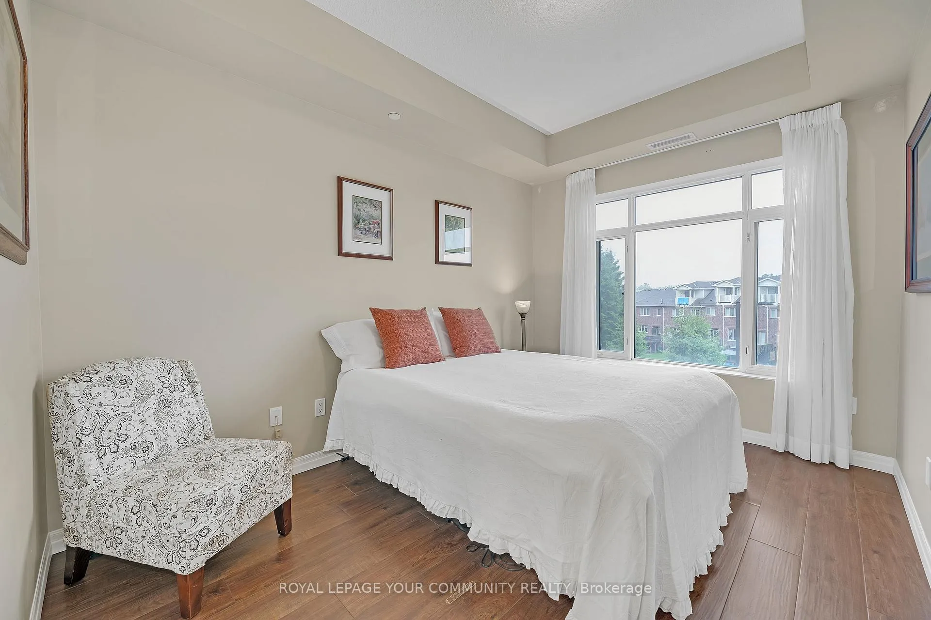 Photo 14 of Unit 301, 400 William Graham Drive, Aurora, Rural Aurora — HOMEH