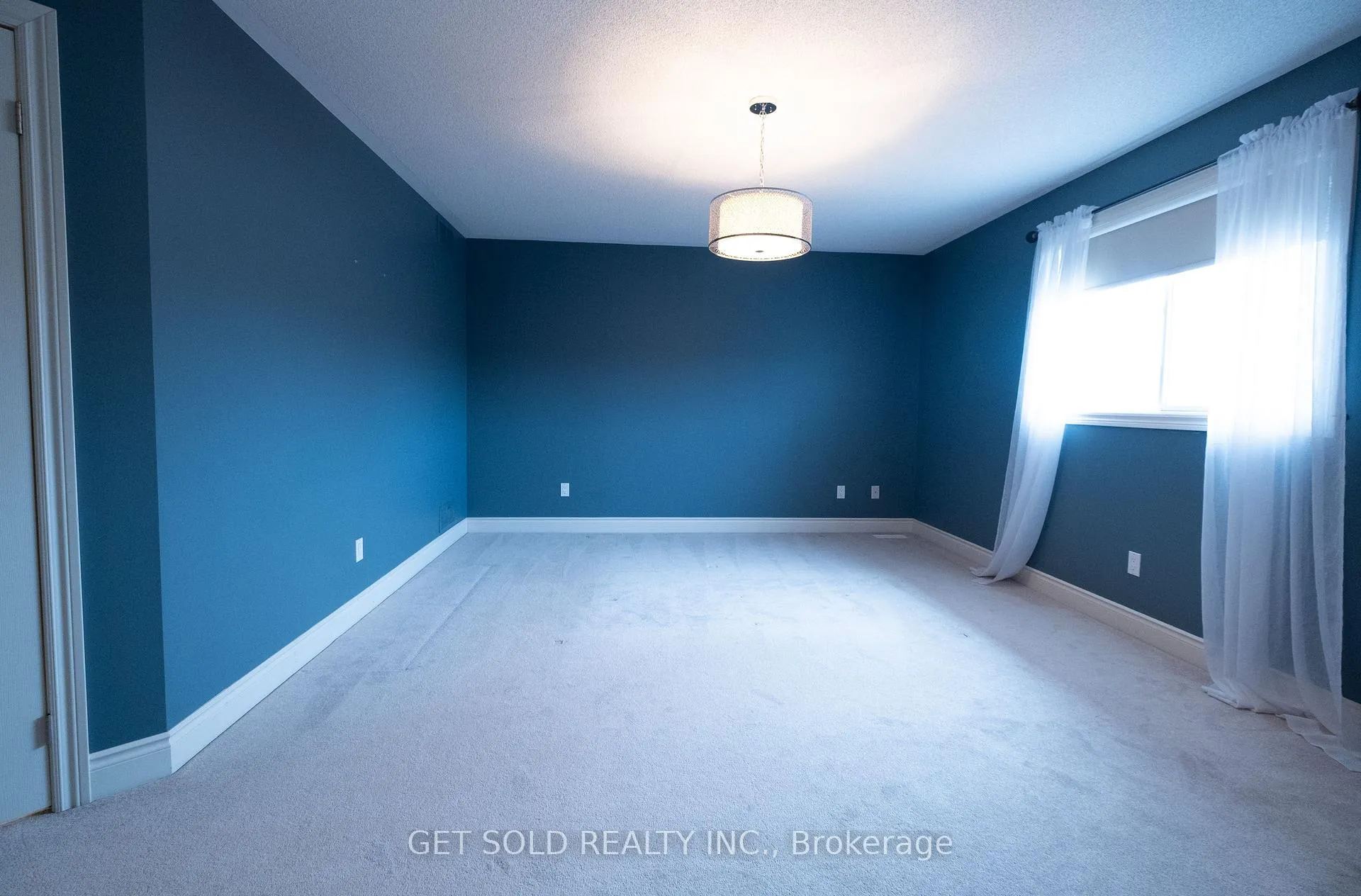 Photo 14 of 369 Travail Avenue, Oshawa, Kedron — HOMEH