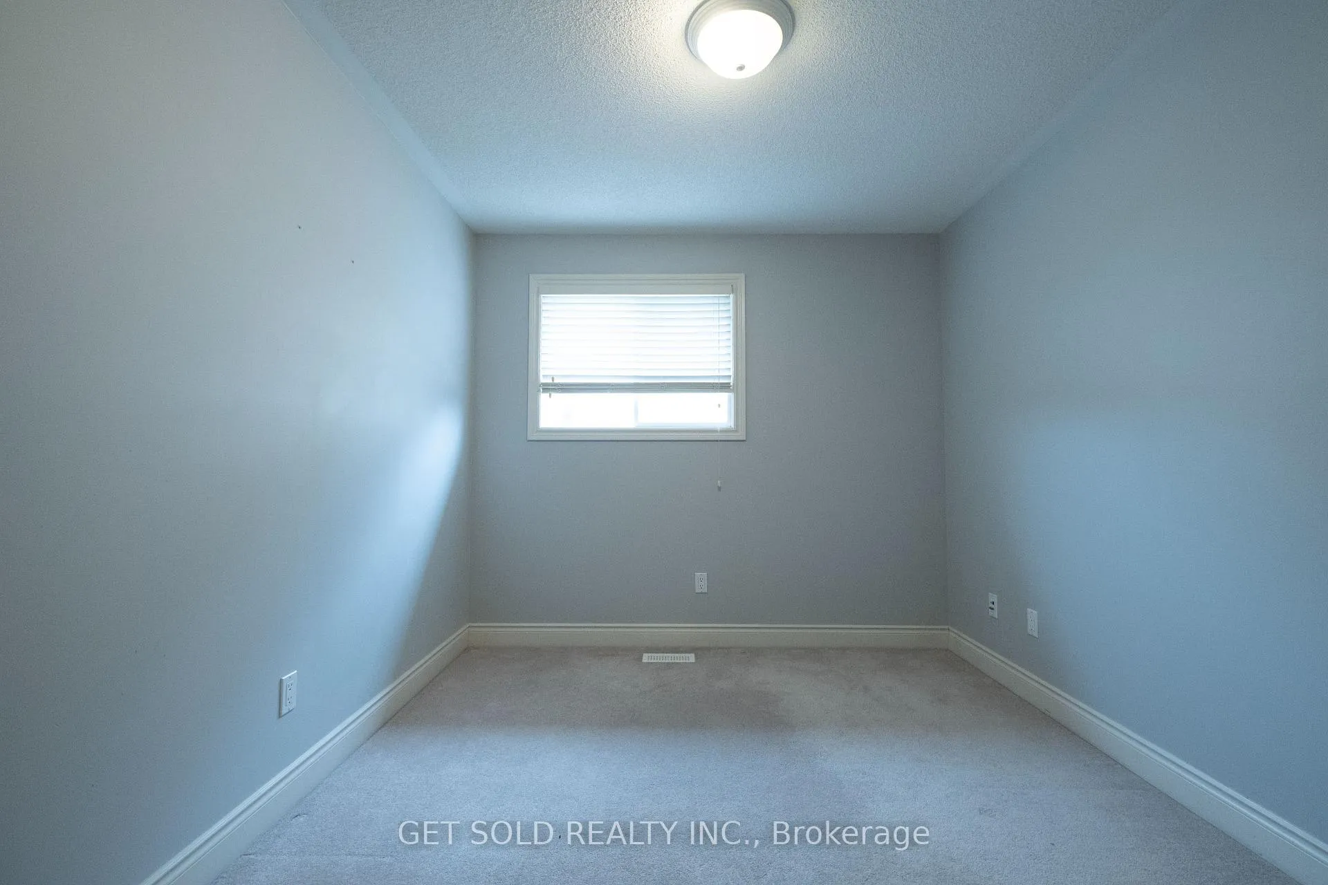 Photo 20 of 369 Travail Avenue, Oshawa, Kedron — HOMEH