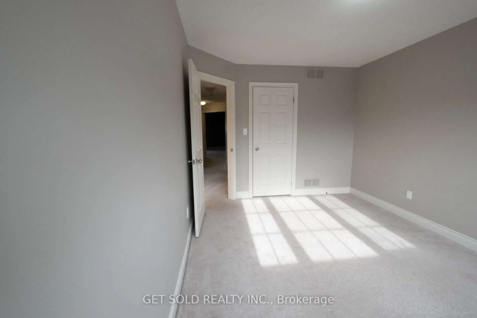 Photo 25 of 369 Travail Avenue, Oshawa, Kedron — HOMEH