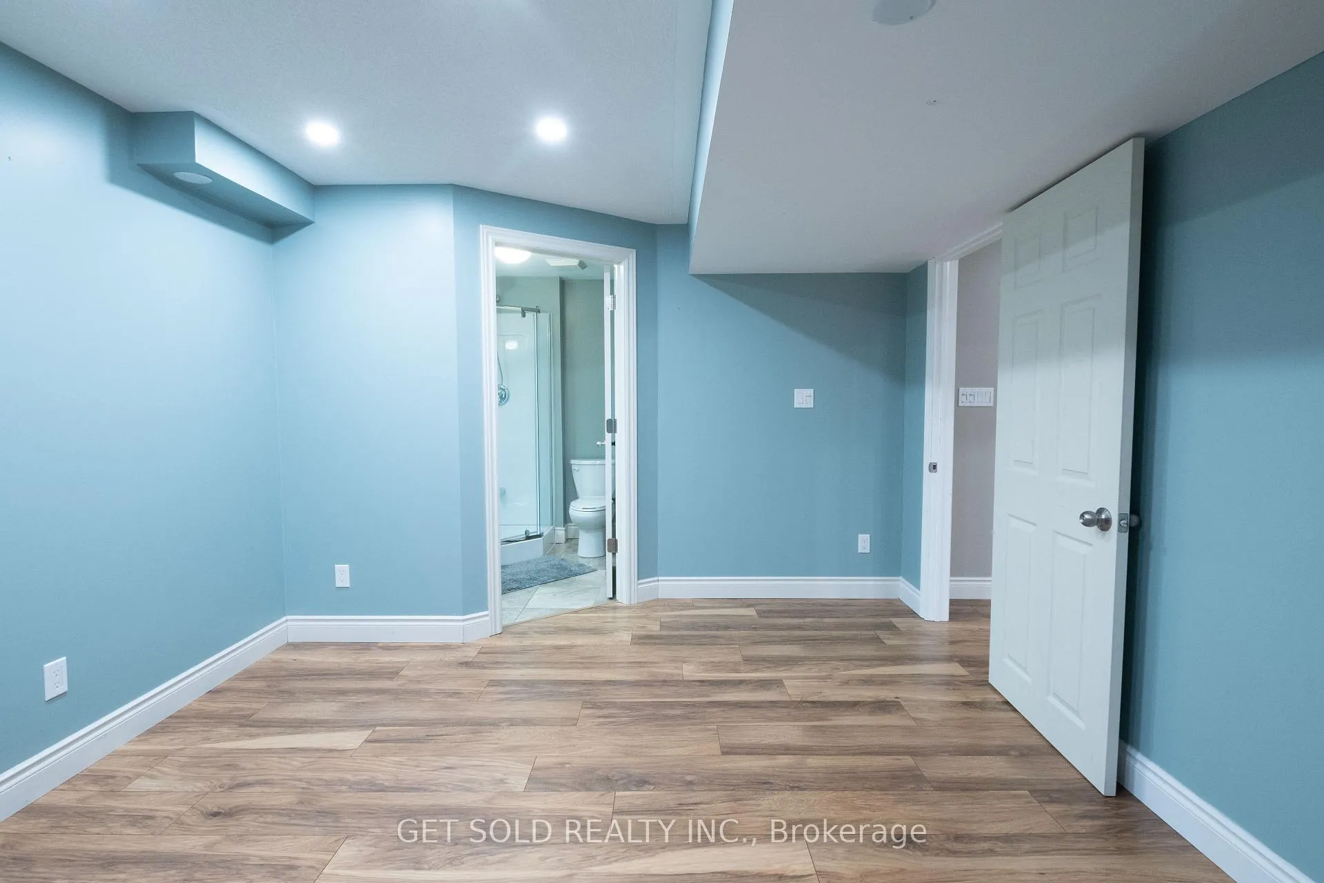 Photo 31 of 369 Travail Avenue, Oshawa, Kedron — HOMEH