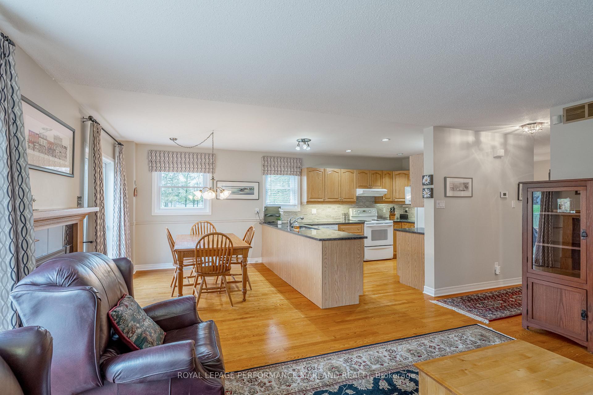 Photo 9 of 1 Windsor Avenue, Ottawa, Old Ottawa South/Rideau Gardens — HOMEH