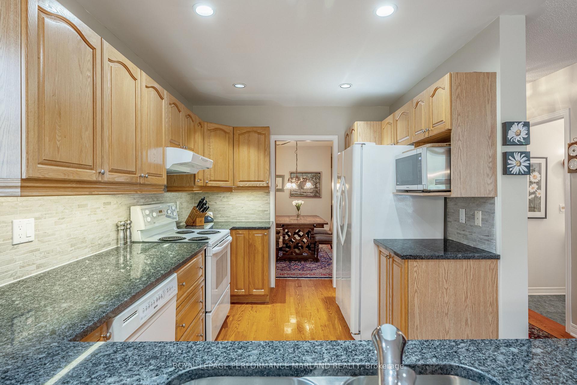 Photo 12 of 1 Windsor Avenue, Ottawa, Old Ottawa South/Rideau Gardens — HOMEH