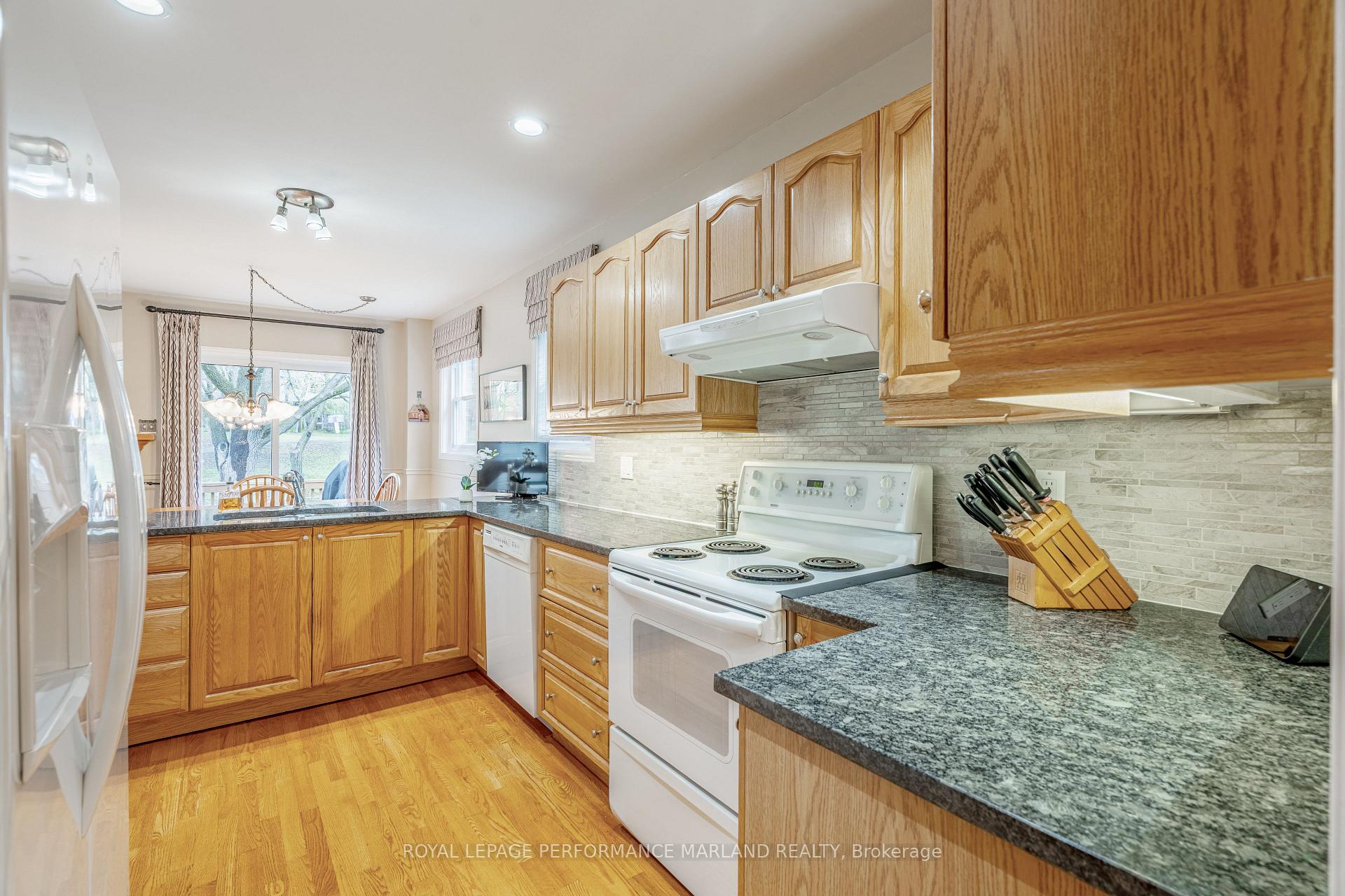 Photo 13 of 1 Windsor Avenue, Ottawa, Old Ottawa South/Rideau Gardens — HOMEH
