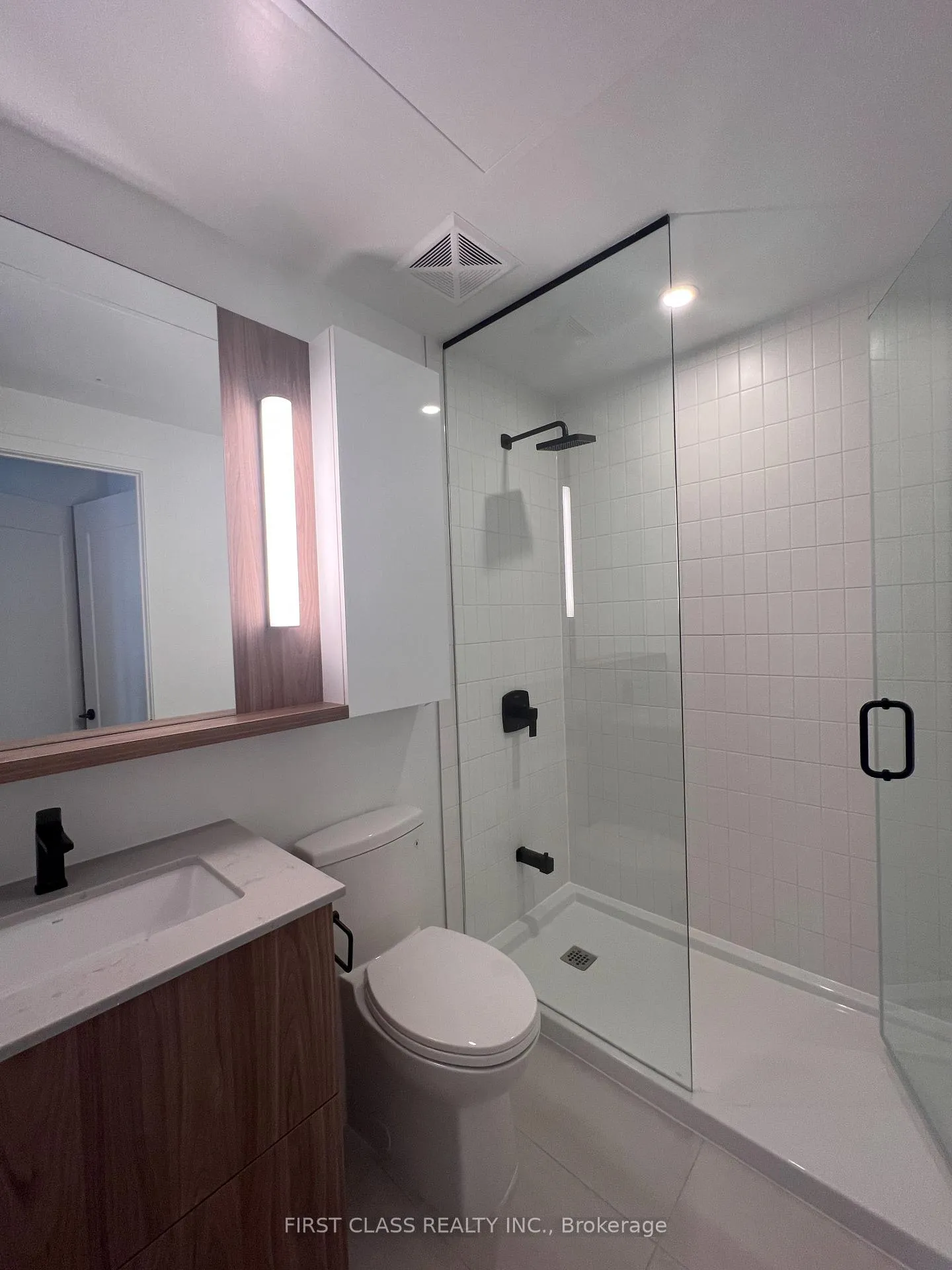 Photo 8 of Unit 720, 5 Defries Street, Toronto, Regent Park — HOMEH