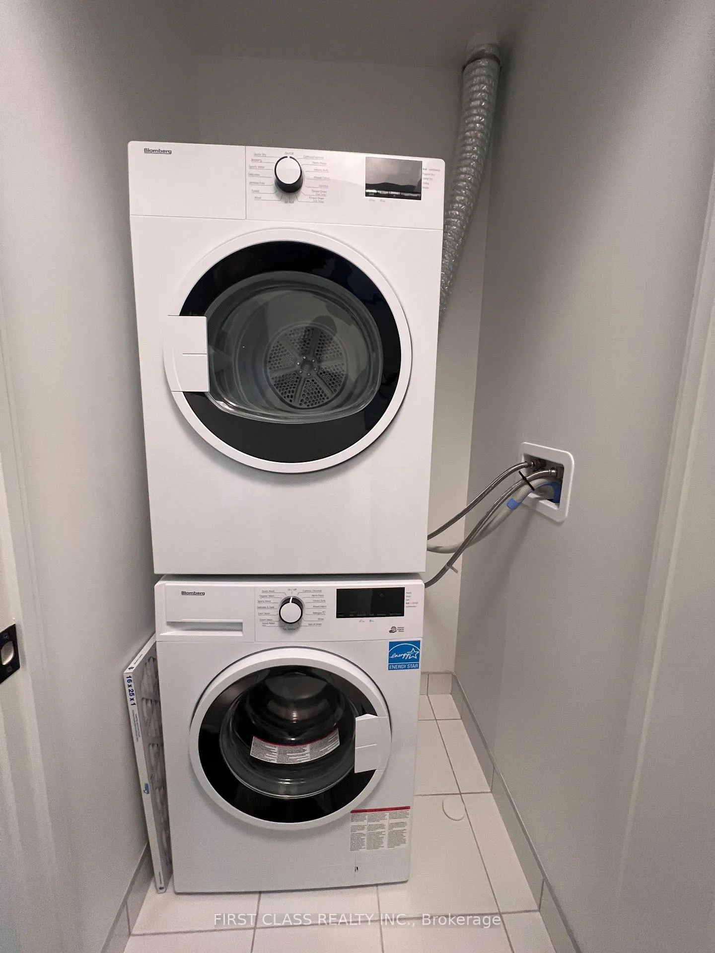 Photo 12 of Unit 720, 5 Defries Street, Toronto, Regent Park — HOMEH