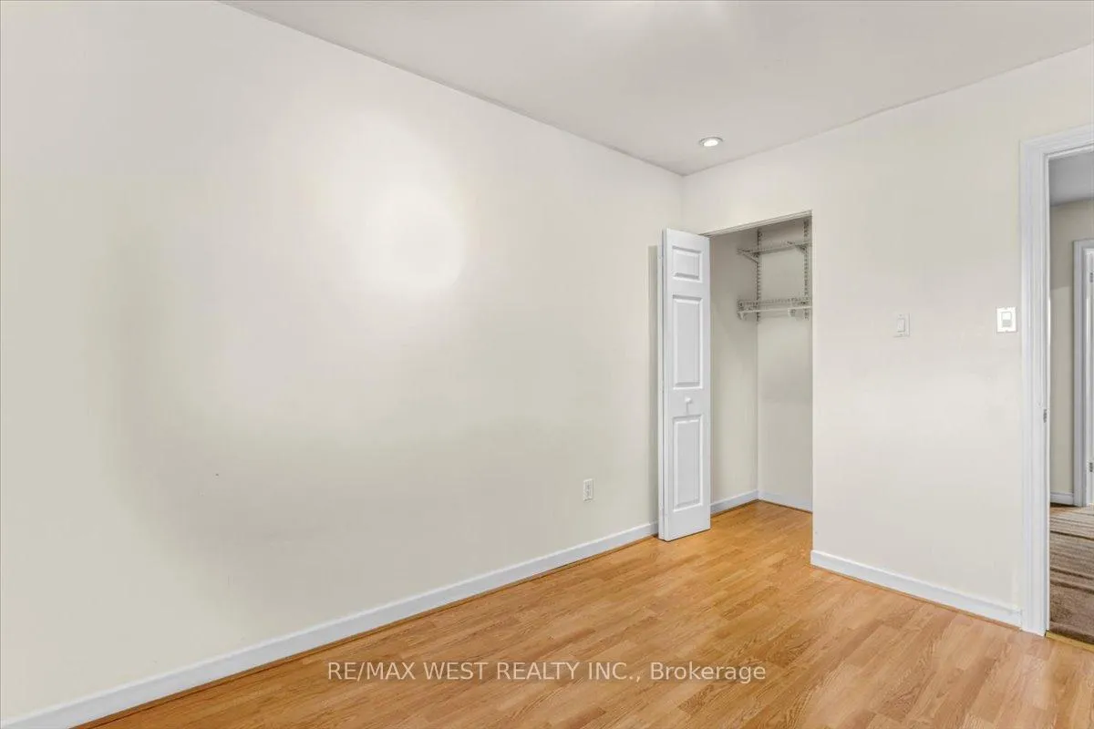 Photo 24 of Unit 33, 1020 Central Park Drive, Brampton, Northgate — HOMEH
