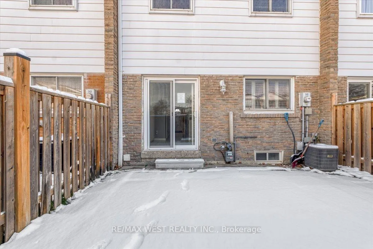 Photo 31 of Unit 33, 1020 Central Park Drive, Brampton, Northgate — HOMEH