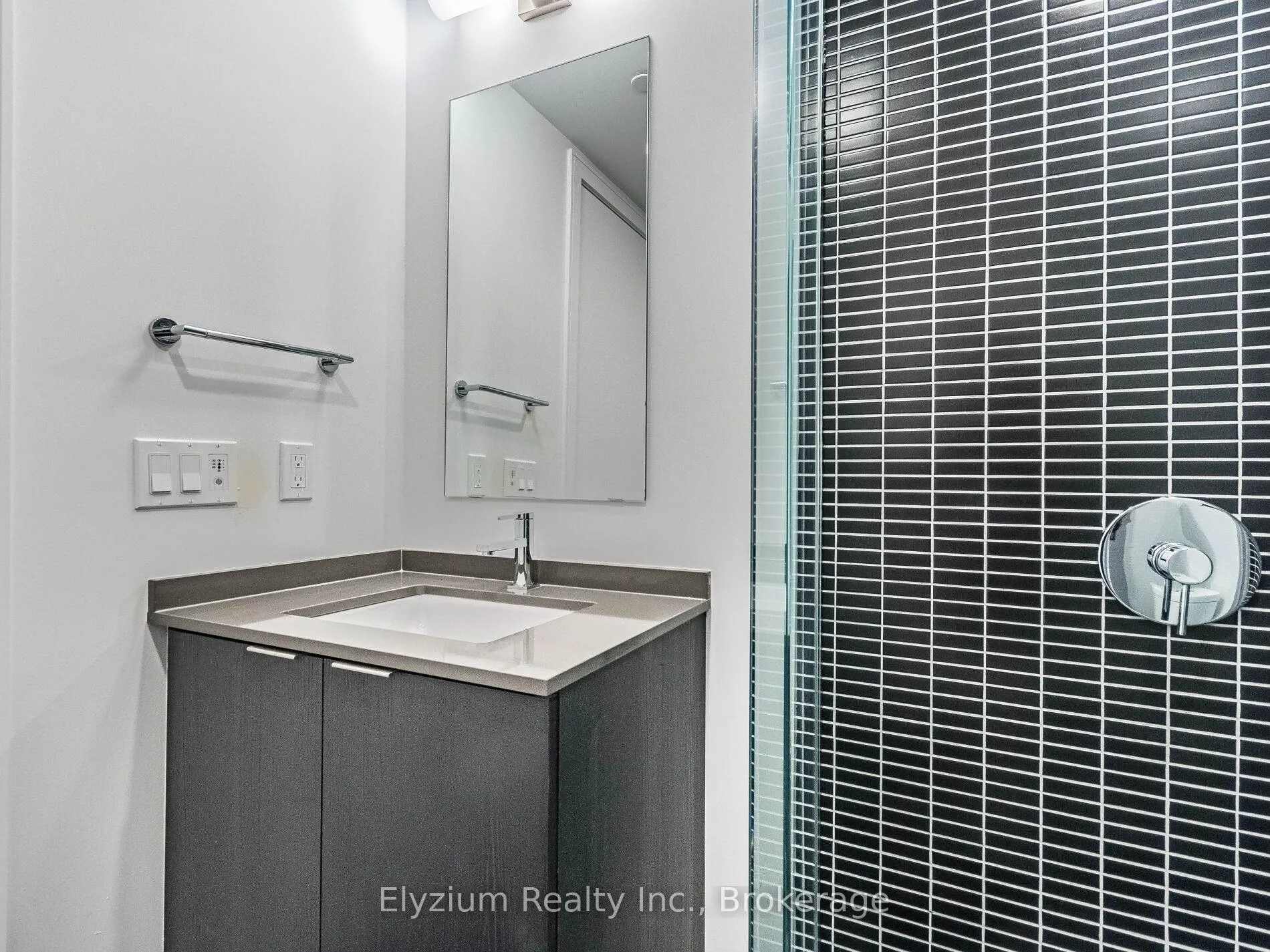 Photo 26 of Unit 1009, 1 Jarvis Street, Hamilton, Beasley — HOMEH