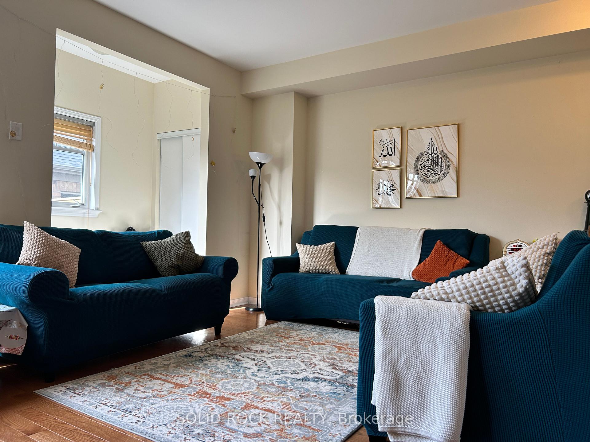 Photo 4 of 151 Springbeauty Avenue S, Ottawa, Barrhaven - Longfields — HOMEH