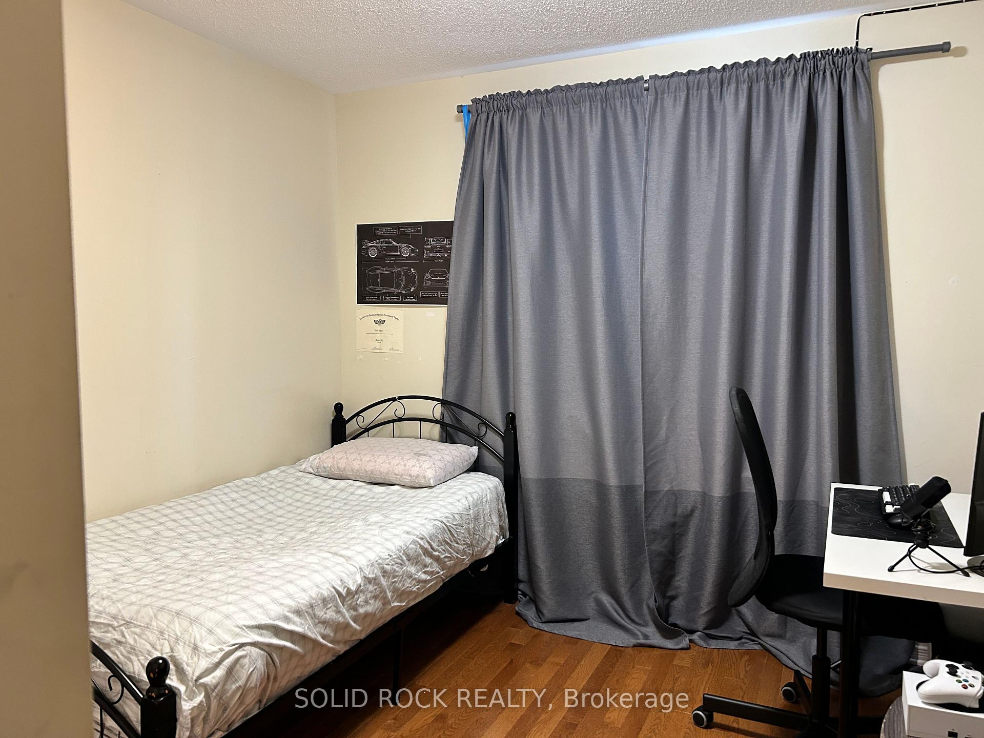 Photo 16 of 151 Springbeauty Avenue S, Ottawa, Barrhaven - Longfields — HOMEH