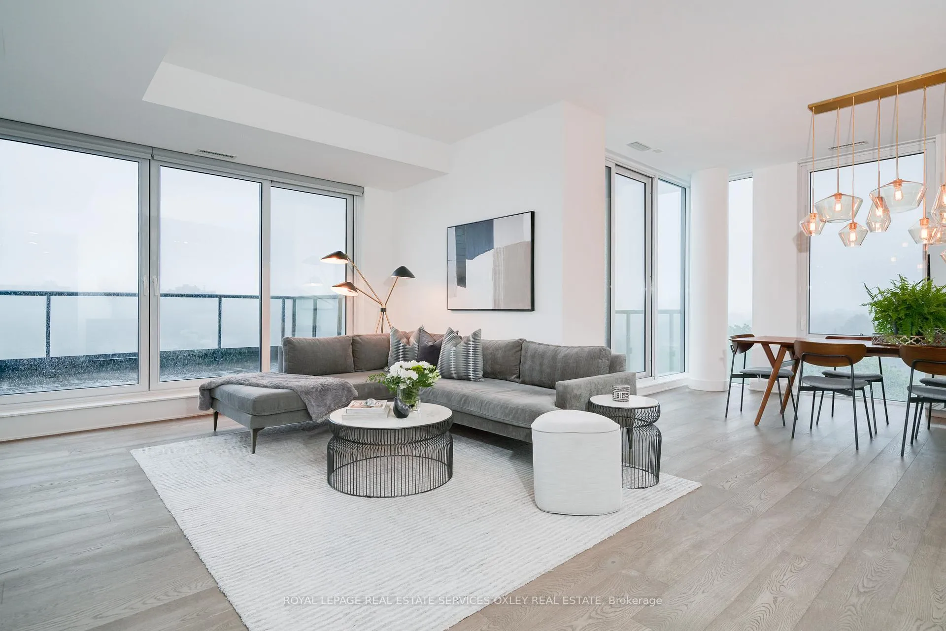 Photo 4 of Unit 1002, 128 Pears Avenue, Toronto, The Annex — HOMEH