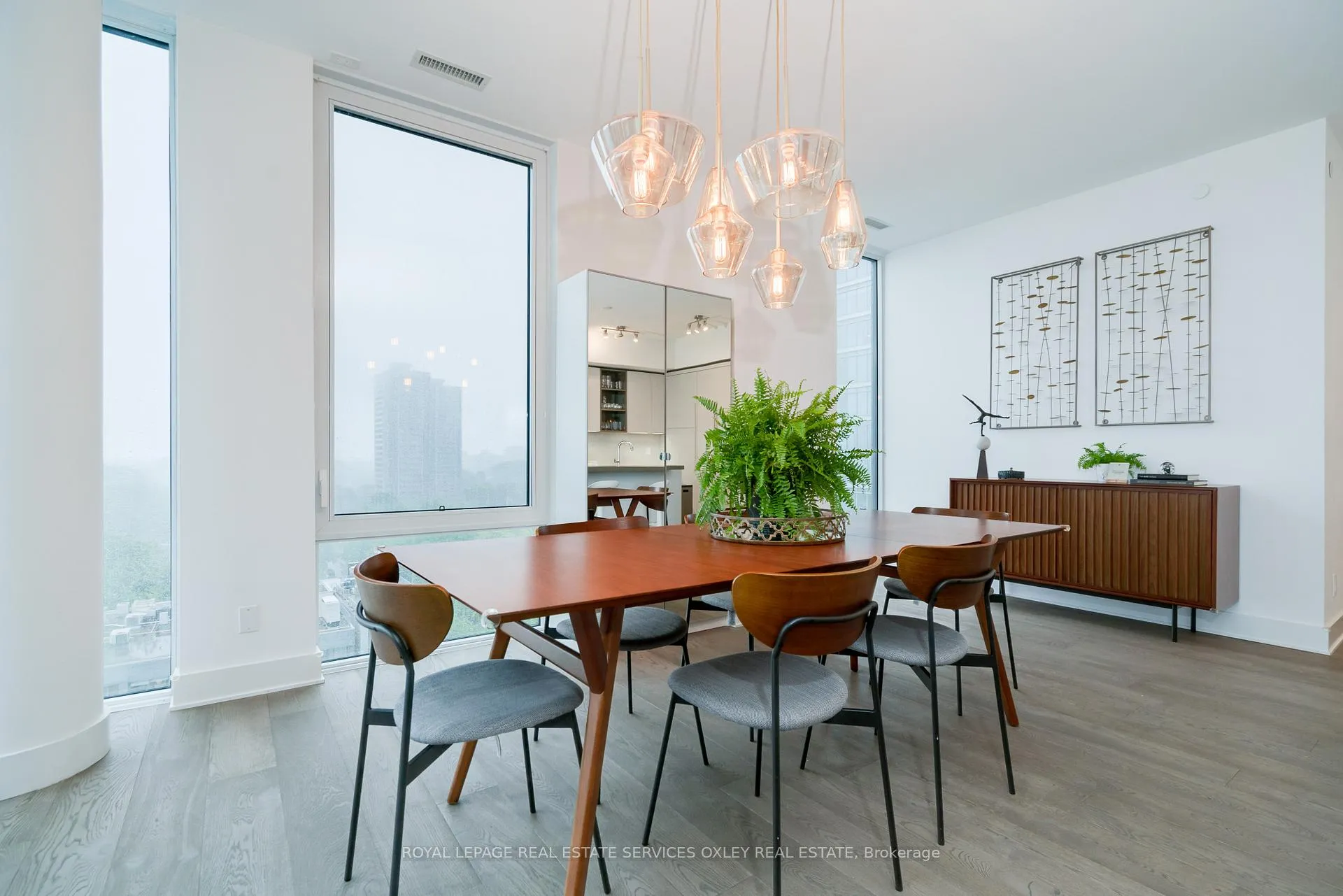 Photo 8 of Unit 1002, 128 Pears Avenue, Toronto, The Annex — HOMEH