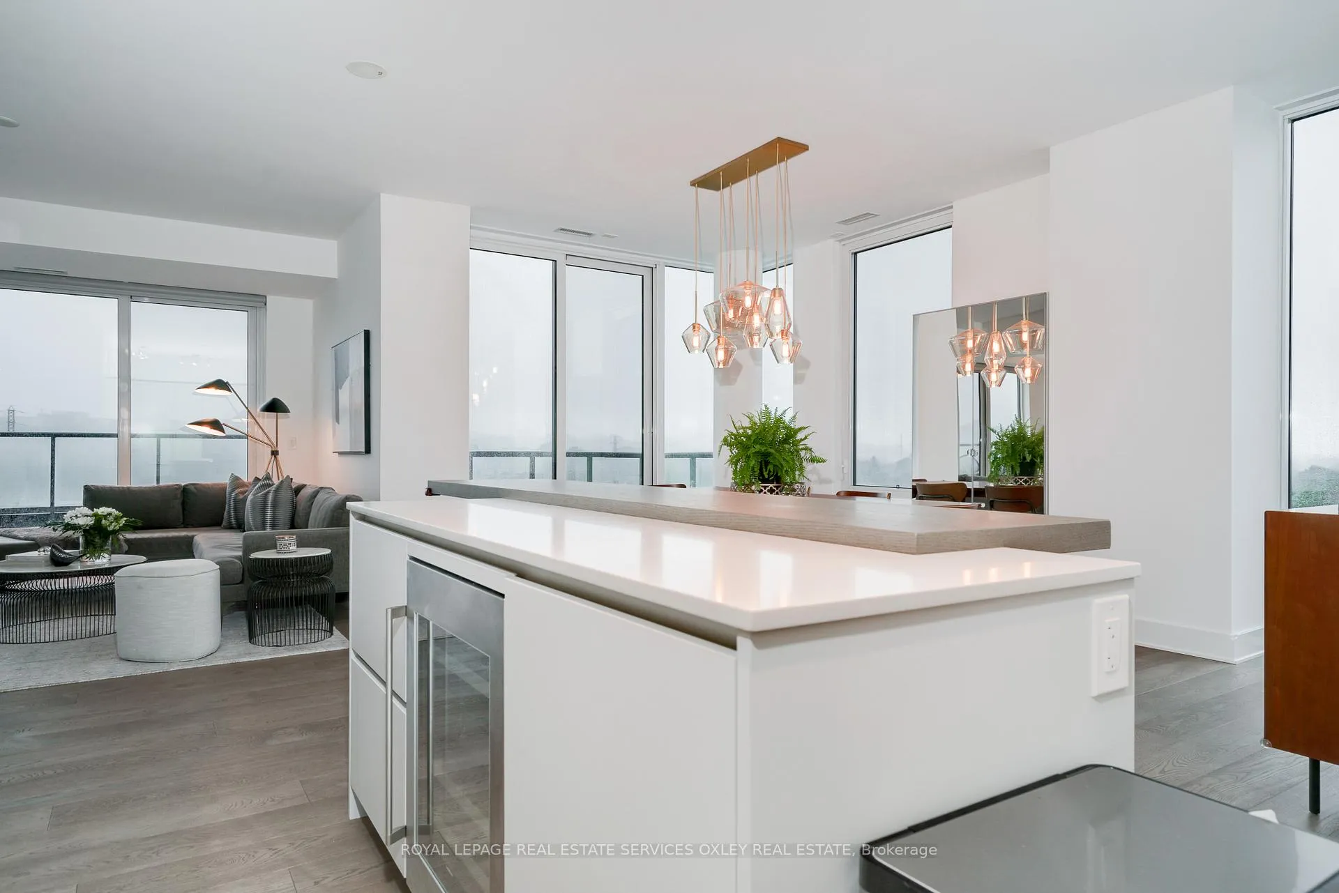 Photo 12 of Unit 1002, 128 Pears Avenue, Toronto, The Annex — HOMEH