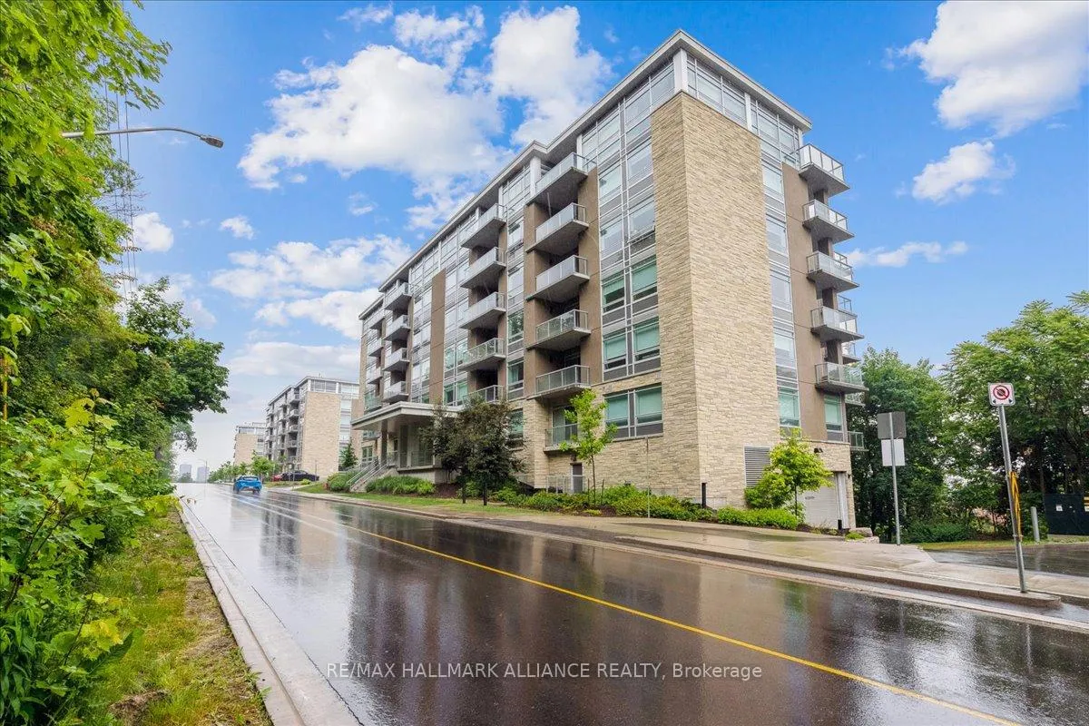 Photo 1 of Unit 402, 479 Charlton Avenue E, Hamilton, Stinson — HOMEH