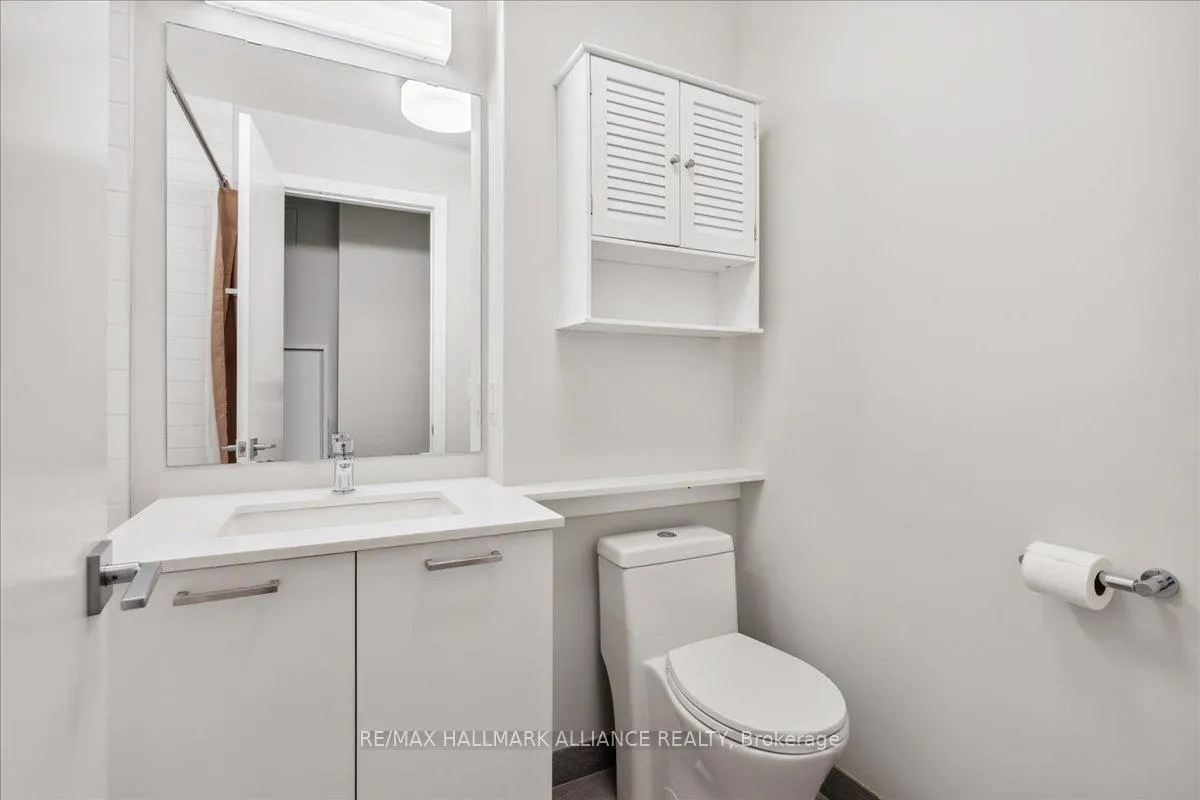 Photo 12 of Unit 402, 479 Charlton Avenue E, Hamilton, Stinson — HOMEH