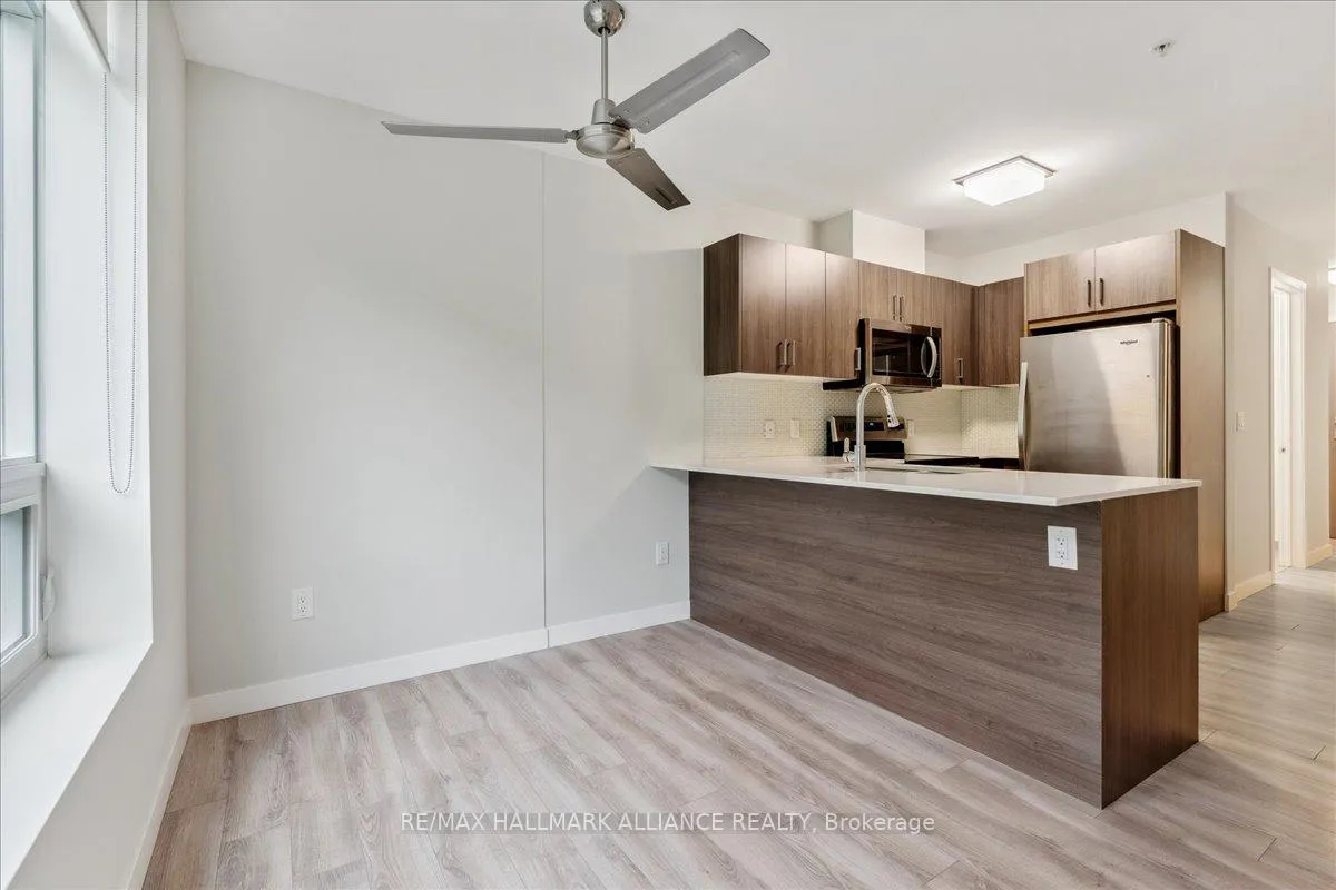 Photo 17 of Unit 402, 479 Charlton Avenue E, Hamilton, Stinson — HOMEH
