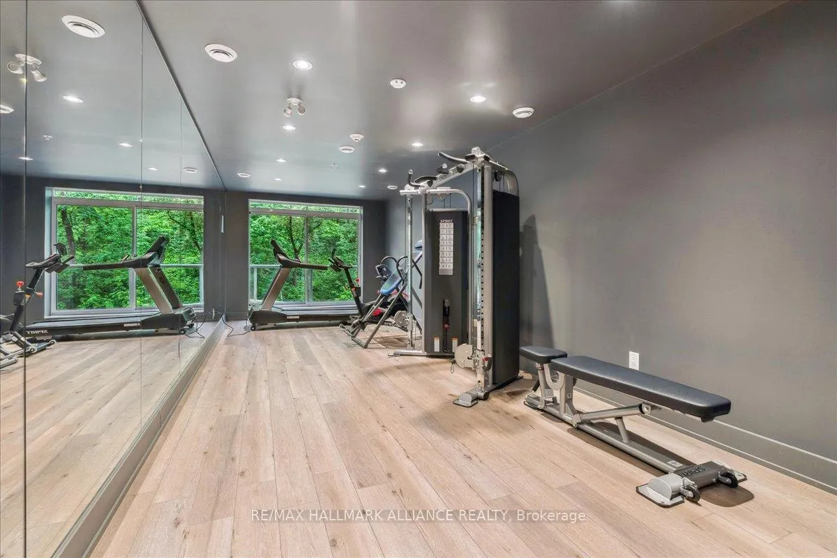 Photo 26 of Unit 402, 479 Charlton Avenue E, Hamilton, Stinson — HOMEH