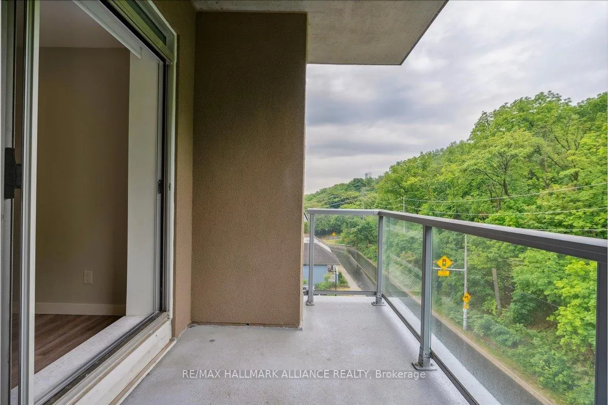 Photo 27 of Unit 402, 479 Charlton Avenue E, Hamilton, Stinson — HOMEH