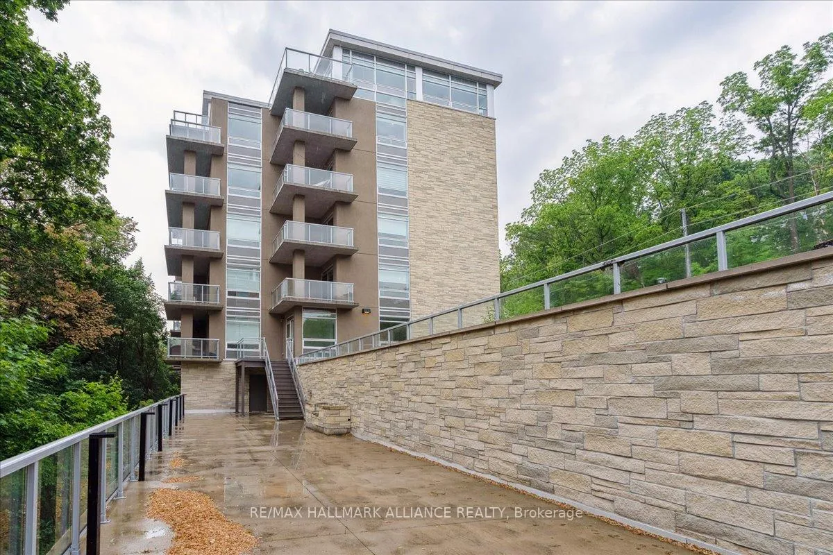 Photo 30 of Unit 402, 479 Charlton Avenue E, Hamilton, Stinson — HOMEH