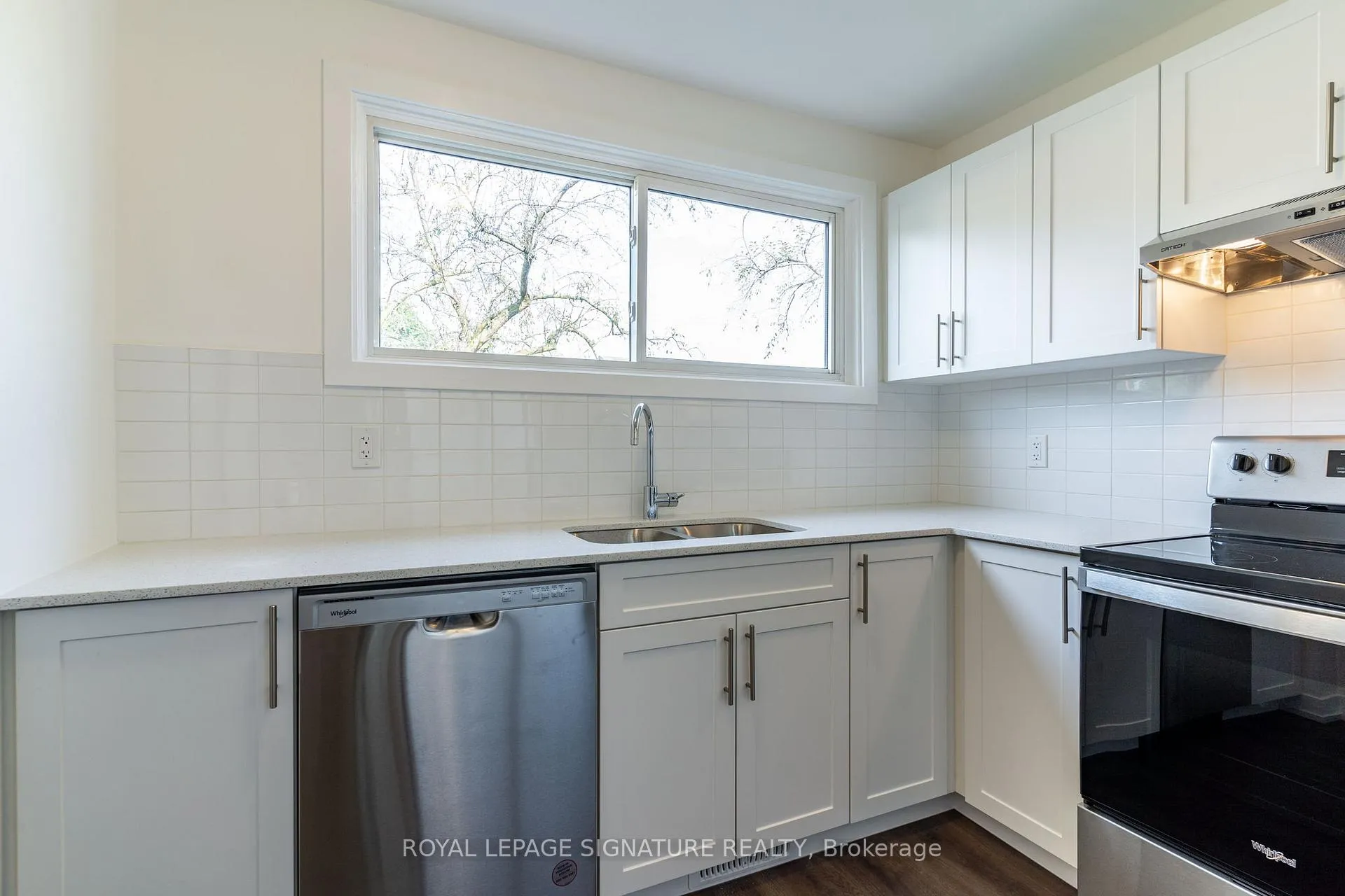 Photo 7 of 74 Woodman Drive N, Hamilton, Kentley — HOMEH