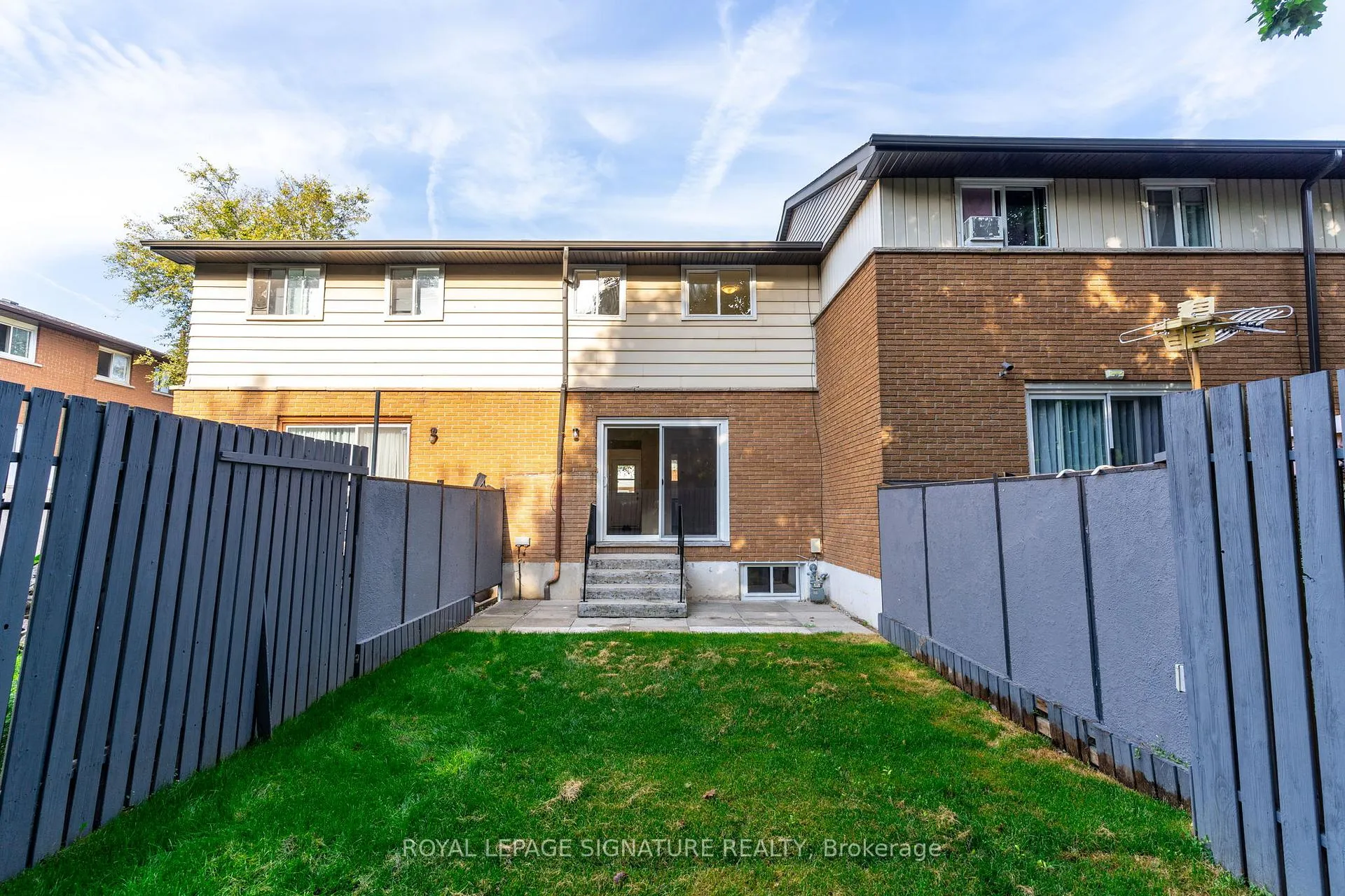 Photo 22 of 74 Woodman Drive N, Hamilton, Kentley — HOMEH