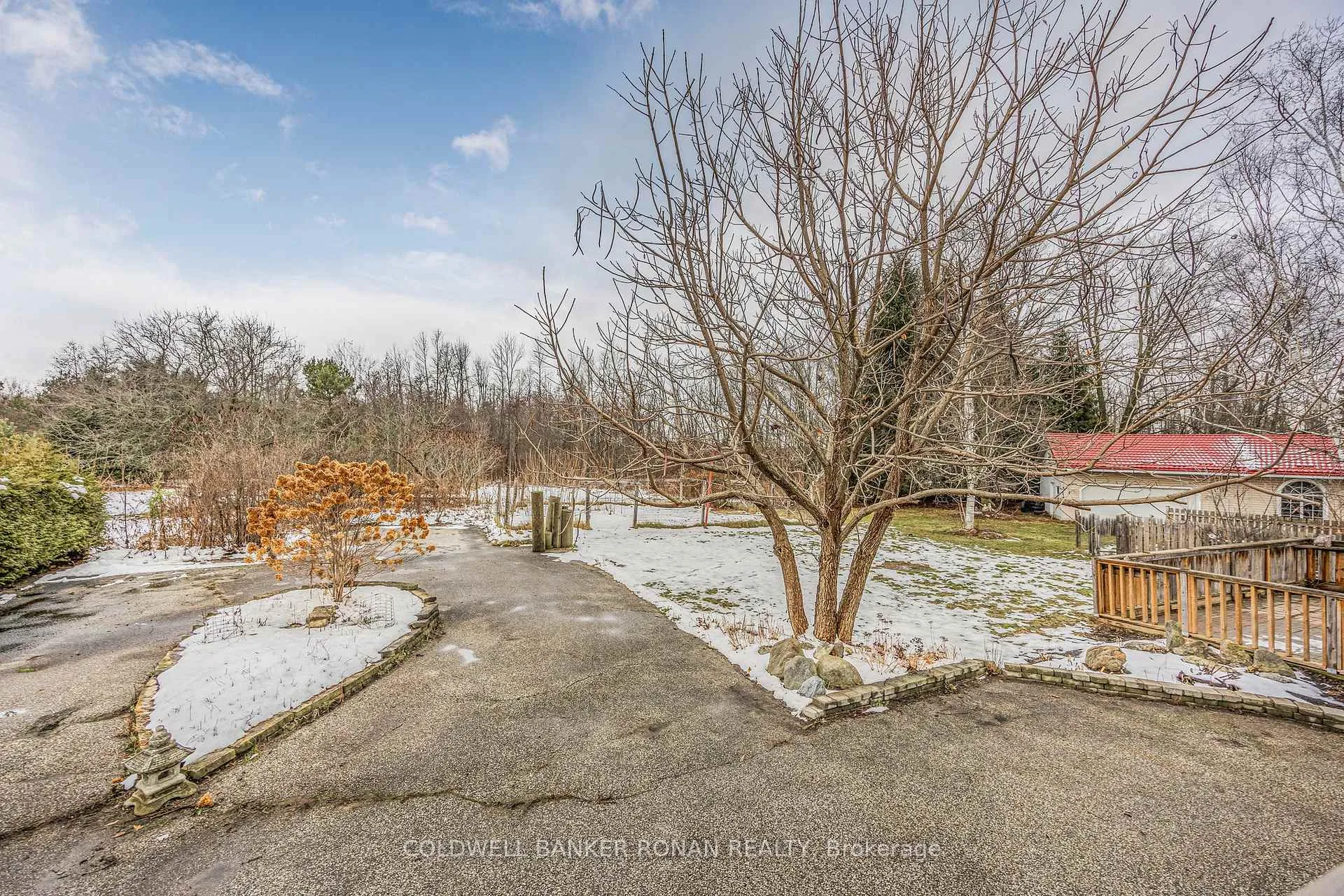 Photo 33 of 6926 County Rd 10, Essa, Rural Essa — HOMEH
