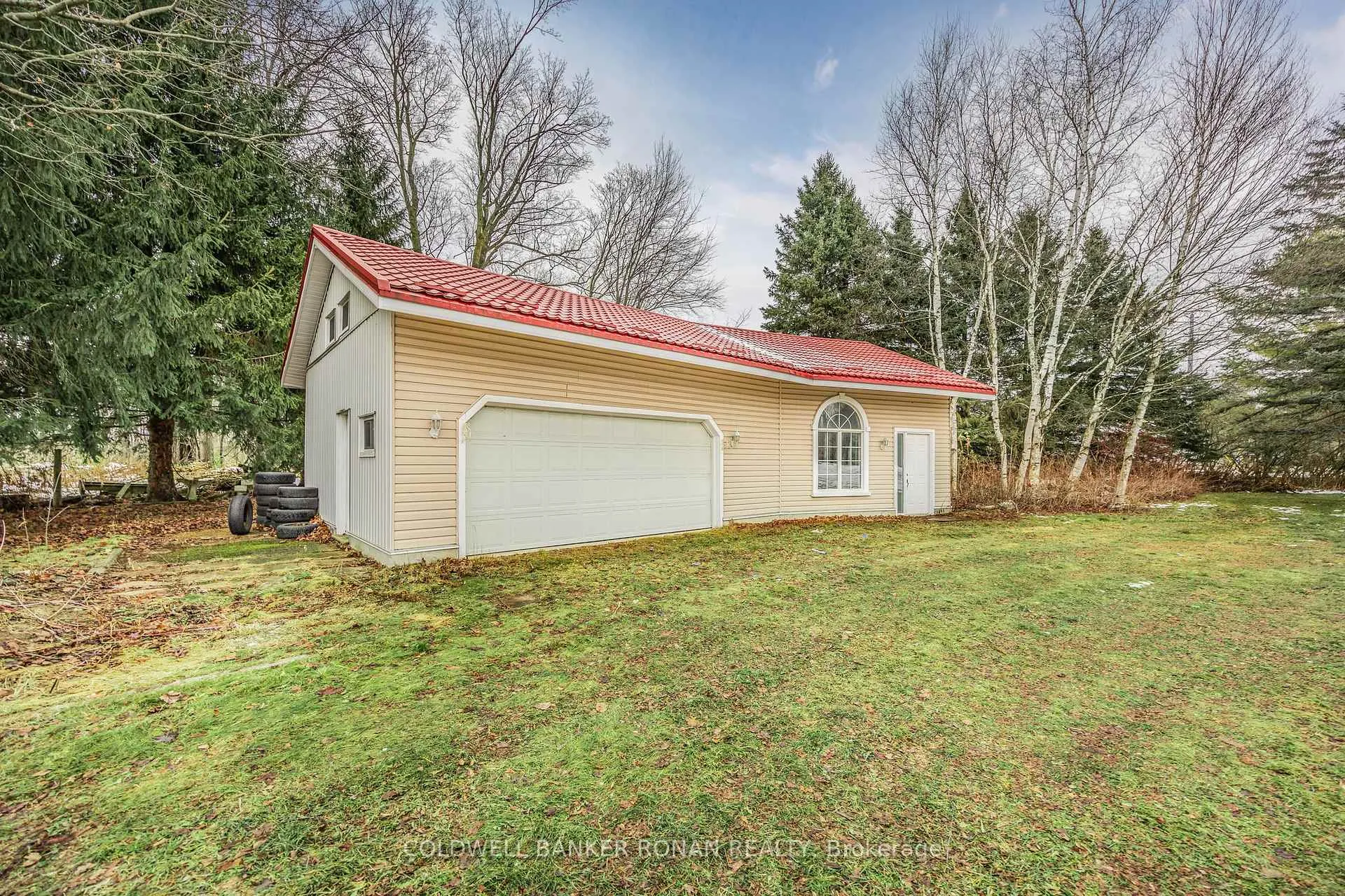 Photo 36 of 6926 County Rd 10, Essa, Rural Essa — HOMEH