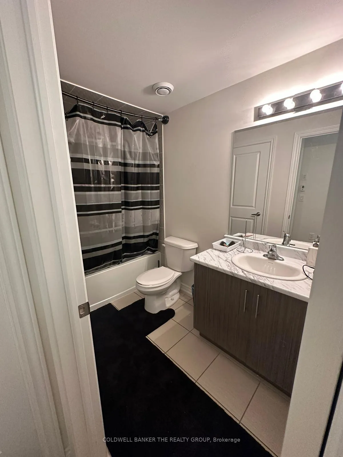 Photo 3 of Unit 502, 40 Halliford Place, Brampton, Bram East — HOMEH