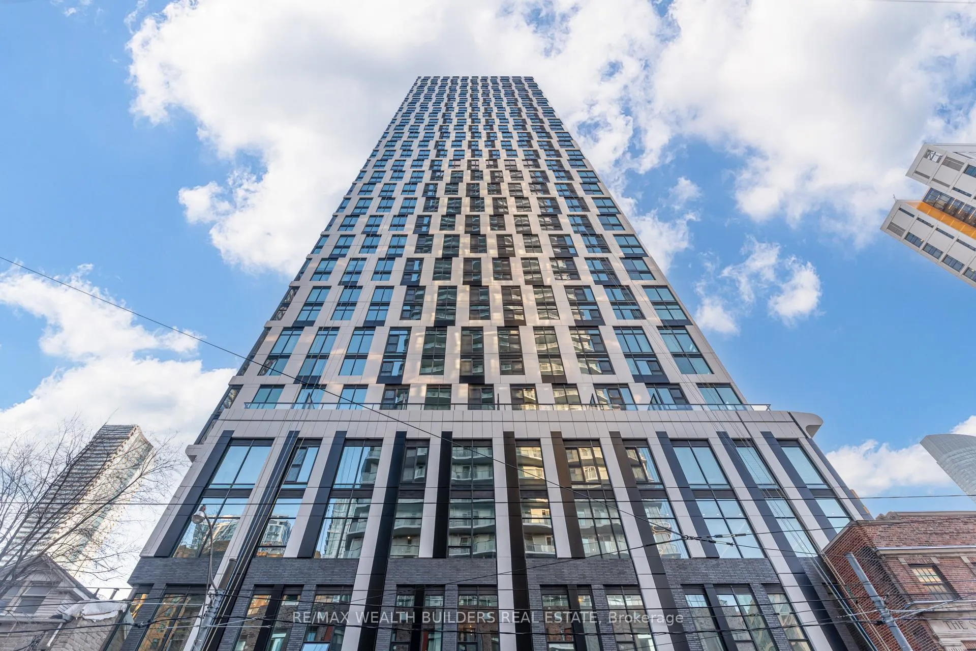 Photo 2 of Unit 2203, 252 Church Street, Toronto, Church-Yonge Corridor — HOMEH