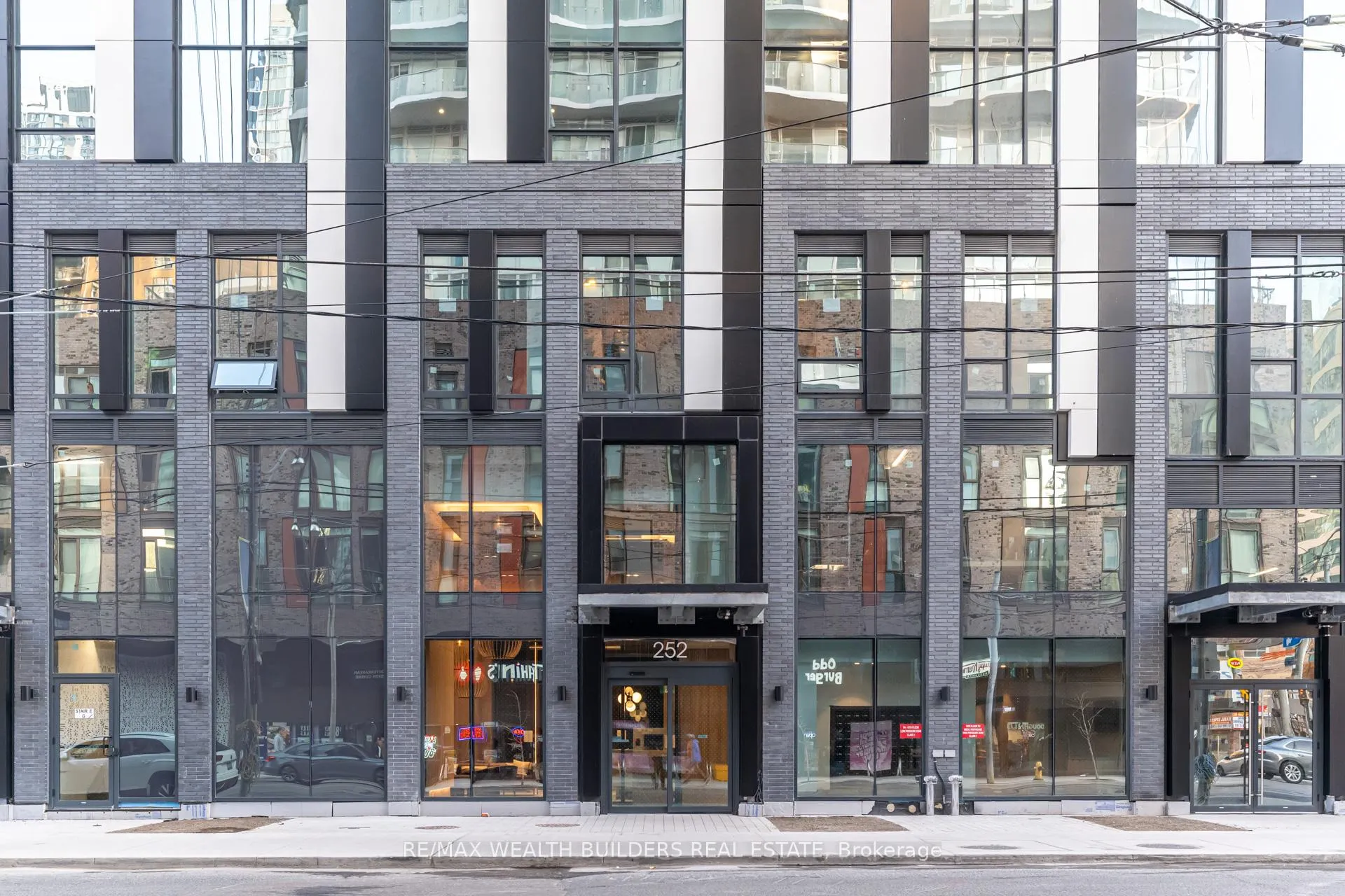 Photo 3 of Unit 2203, 252 Church Street, Toronto, Church-Yonge Corridor — HOMEH
