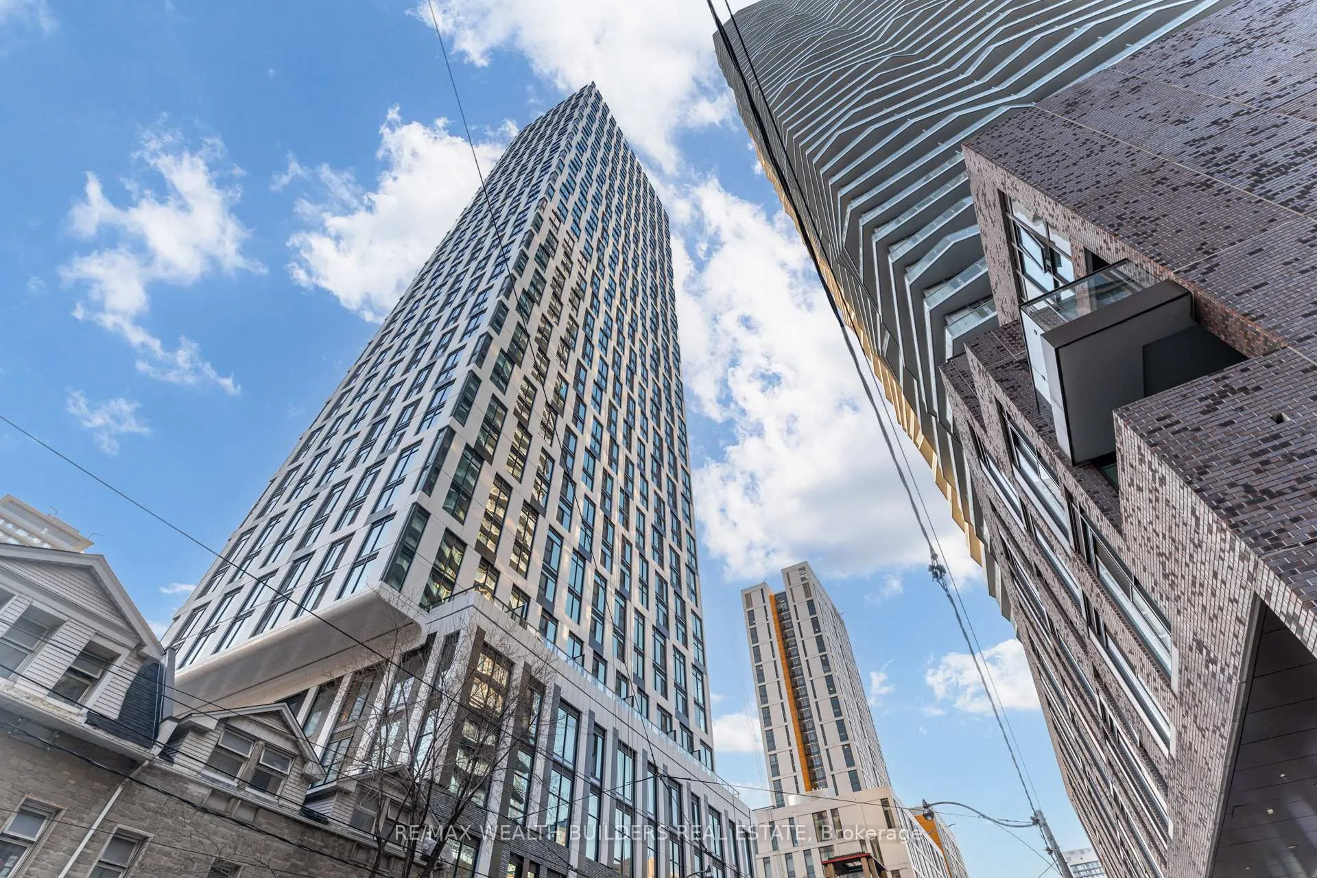 Photo 5 of Unit 2203, 252 Church Street, Toronto, Church-Yonge Corridor — HOMEH