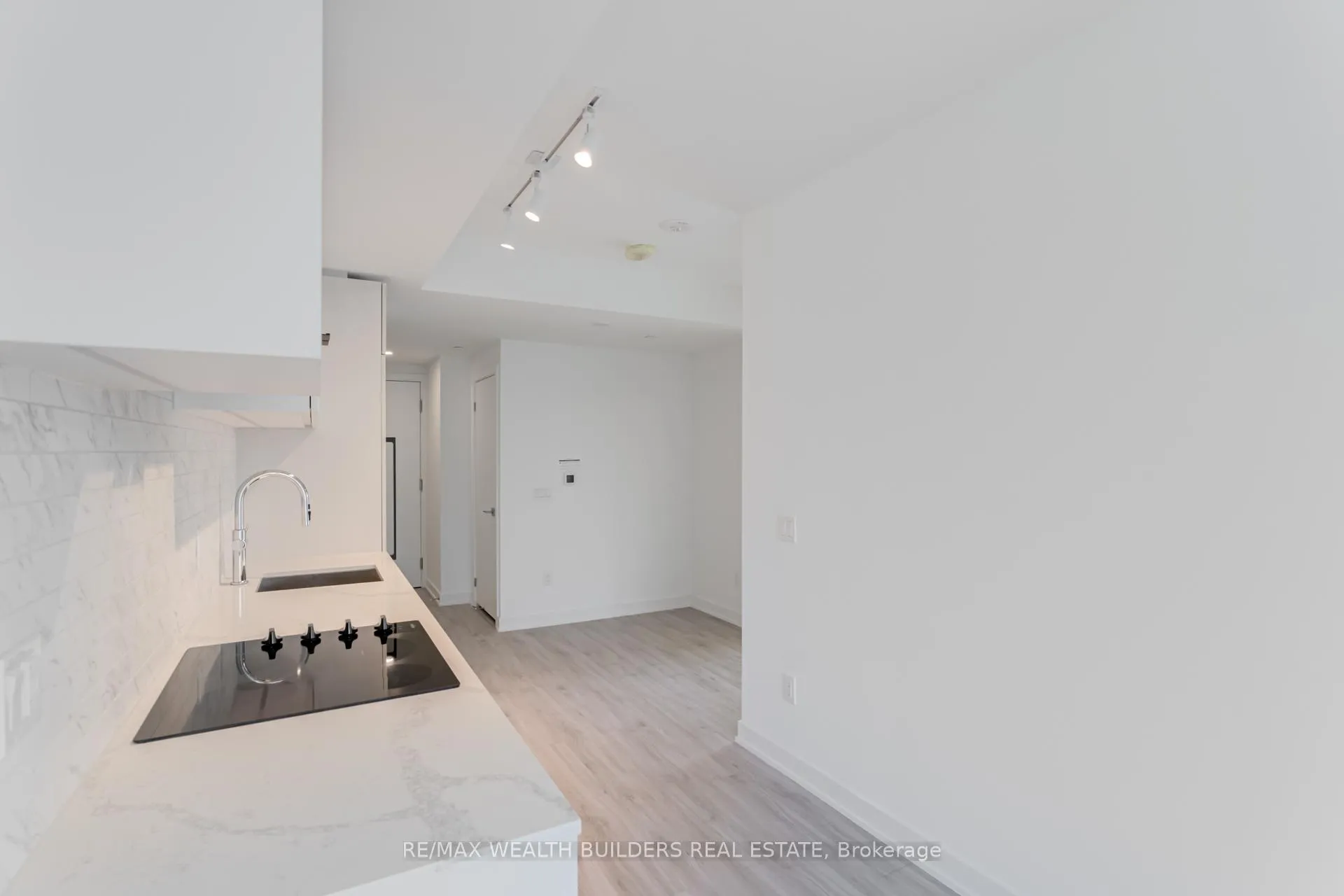 Photo 13 of Unit 2203, 252 Church Street, Toronto, Church-Yonge Corridor — HOMEH