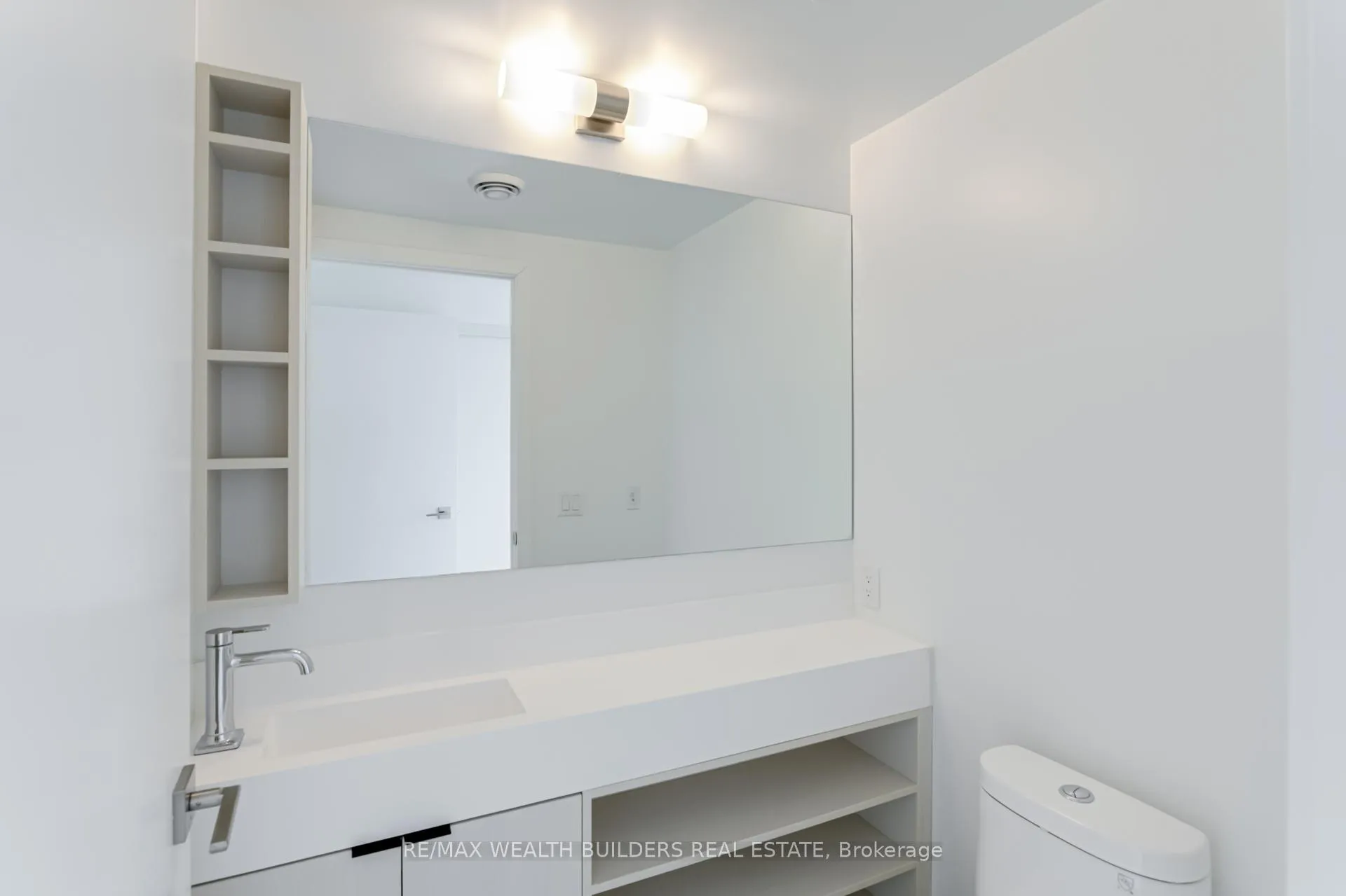 Photo 19 of Unit 2203, 252 Church Street, Toronto, Church-Yonge Corridor — HOMEH