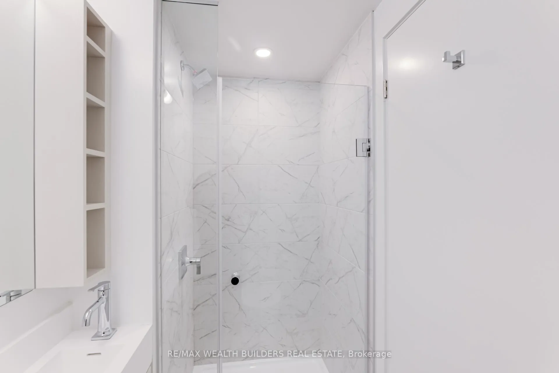 Photo 25 of Unit 2203, 252 Church Street, Toronto, Church-Yonge Corridor — HOMEH