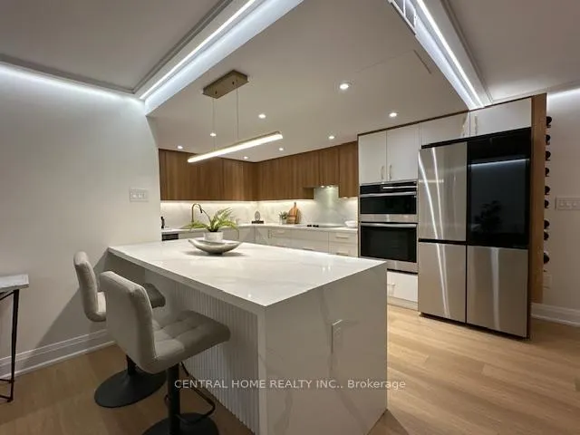 Front of Unit 807, 3900 Yonge Street