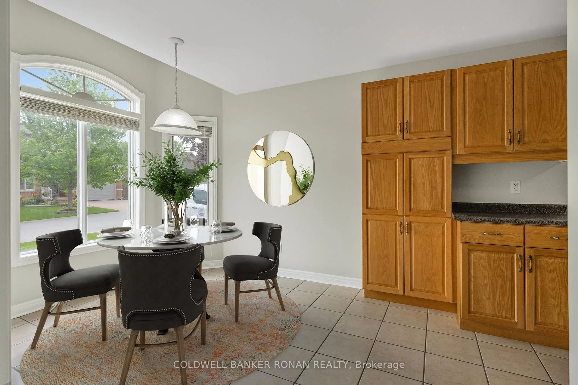 Photo 15 of Unit 9, 8 Malibu Manor W, New Tecumseth, Alliston — HOMEH